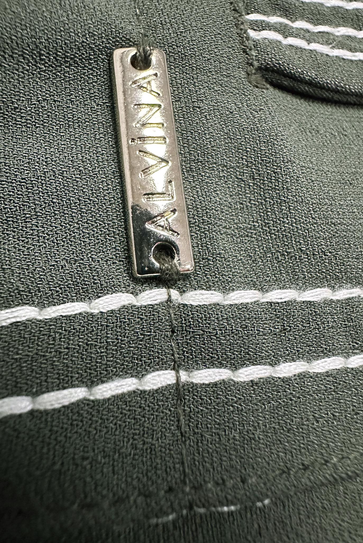 Tesettür giyim HAKİ DİKİŞ DETAYLI DÜĞMELİ UZUN TUNİK 43607