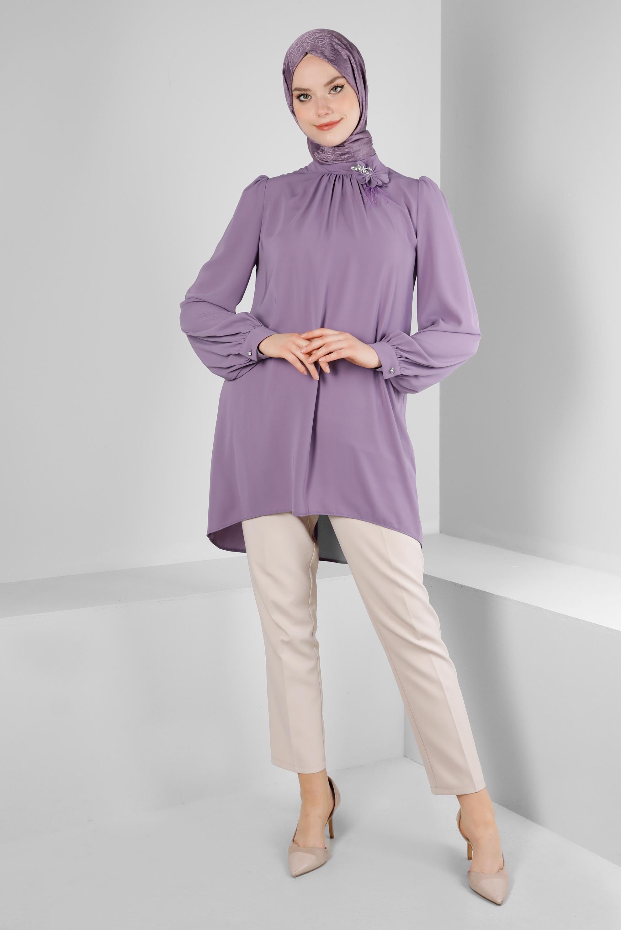Tesettür giyim MOR ÇİÇEK AKSESUARLI ASİMETRİK KESİM TUNİK 43610