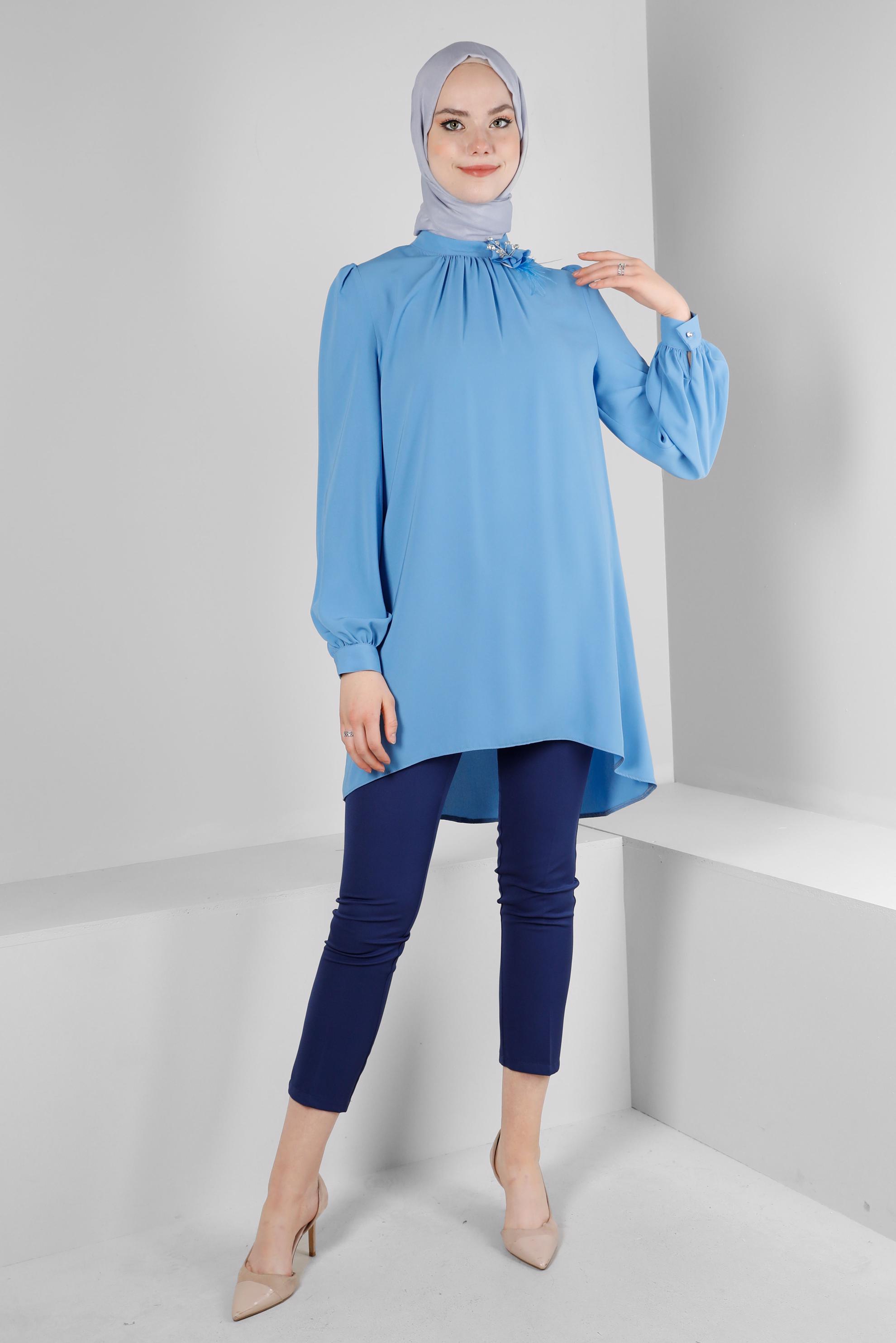 Tesettür giyim MAVİ ÇİÇEK AKSESUARLI ASİMETRİK KESİM TUNİK 43610