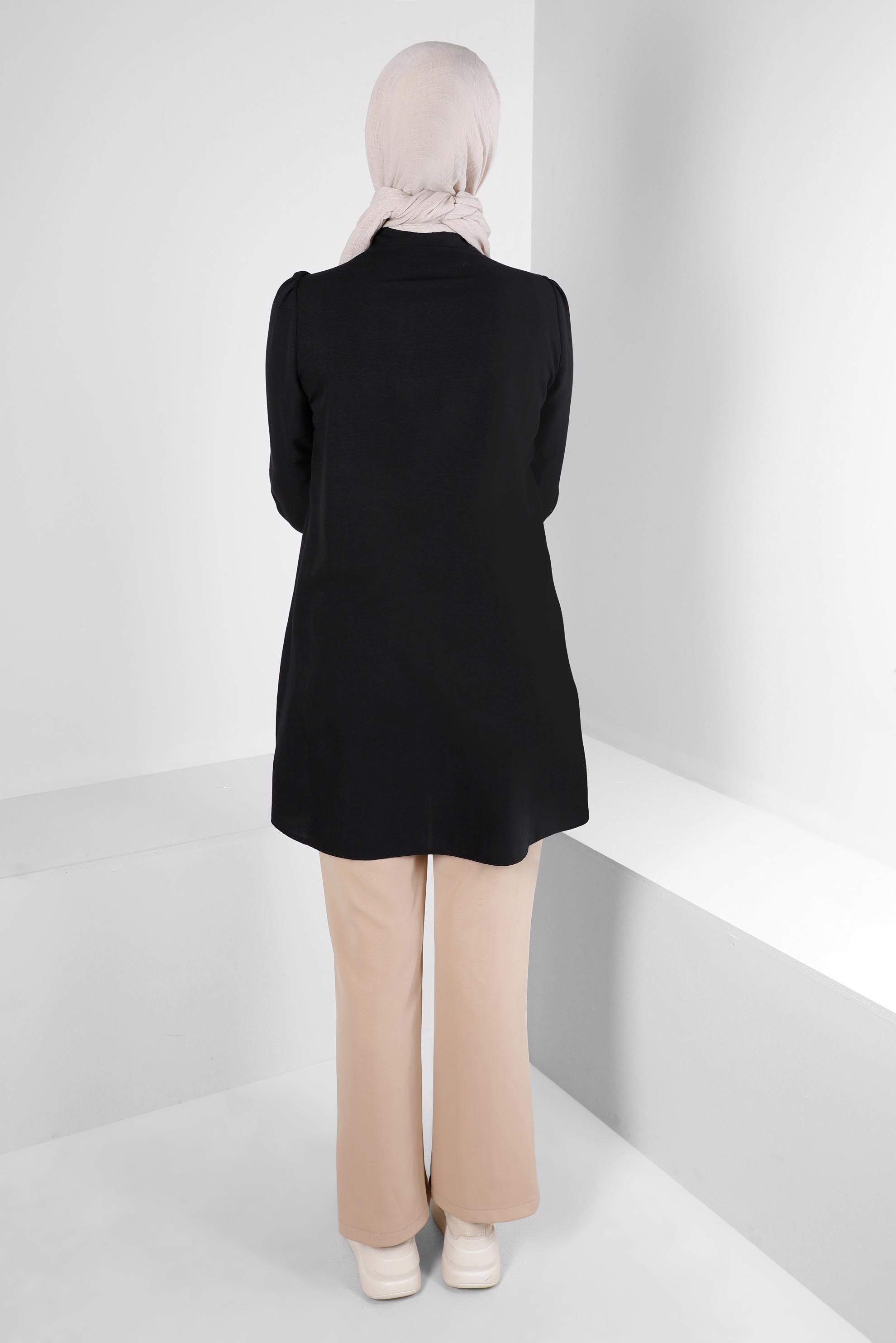 Tesettür giyim SİYAH DİKİŞ DETAYLI PÜSKÜLLÜ GÖMLEK TUNİK 43612