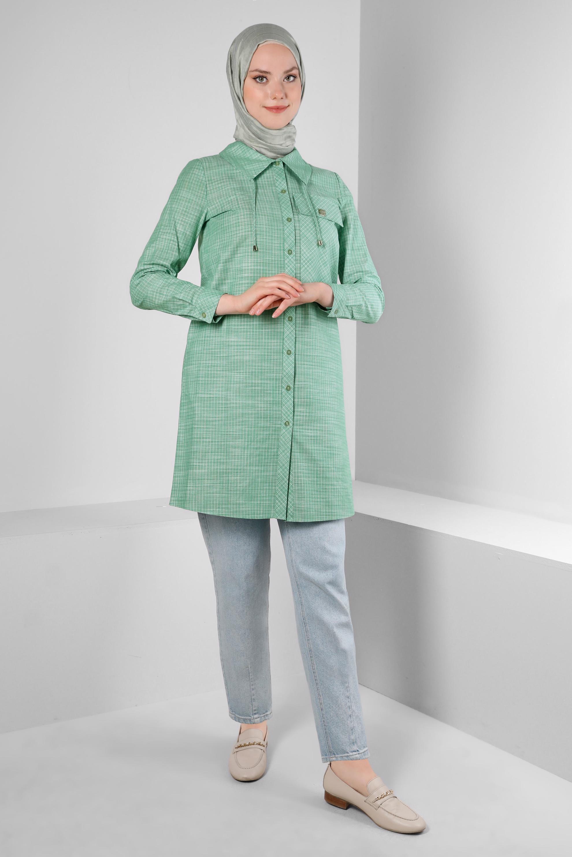 Tesettür giyim YEŞİL KARELİ YAKASI BAĞCIK DETAYLI GÖMLEK TUNİK 43624