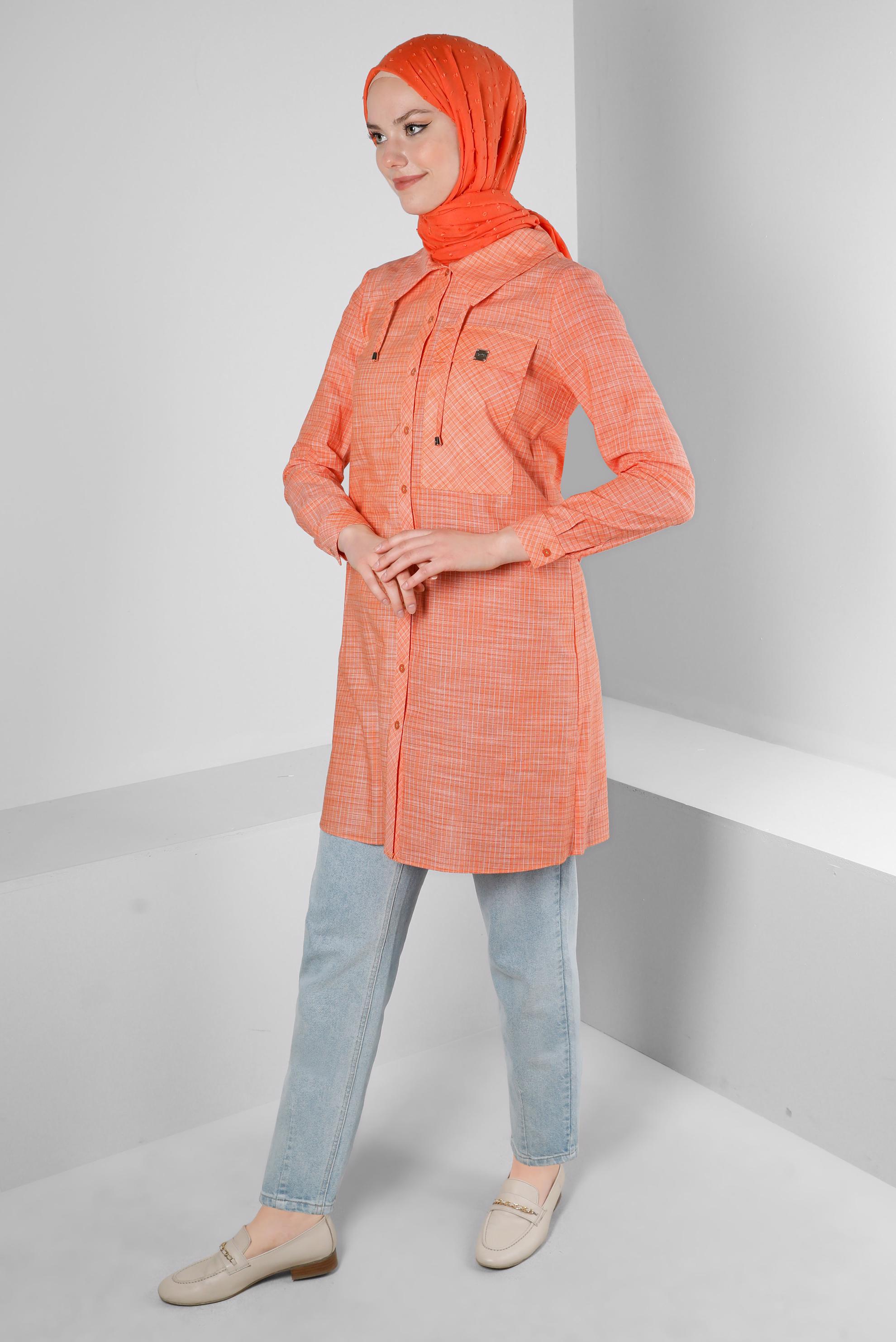 Tesettür giyim TURUNCU KARELİ YAKASI BAĞCIK DETAYLI GÖMLEK TUNİK 43624