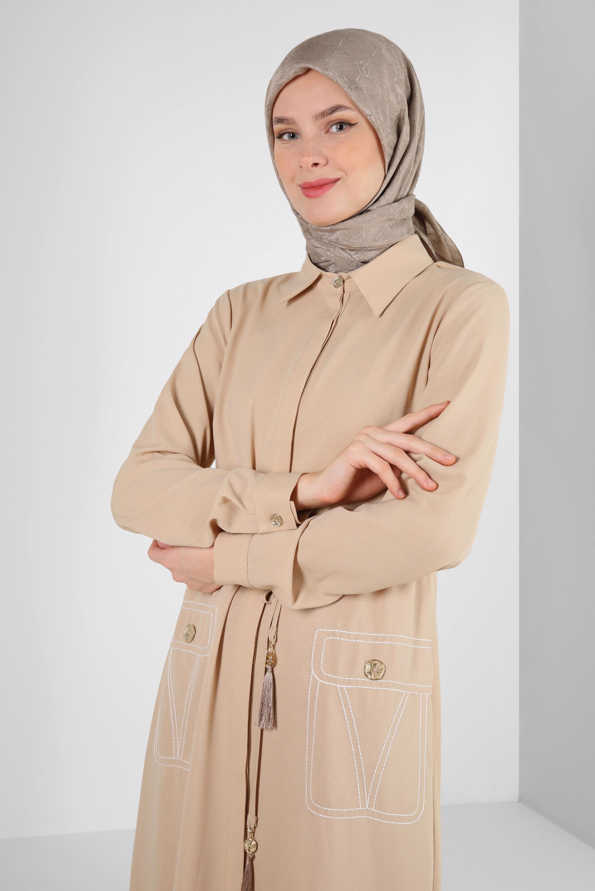 Tesettür giyim BEJ YANI YIRTMAÇLI BELİ BÜZGÜLÜ TUNİK 43626
