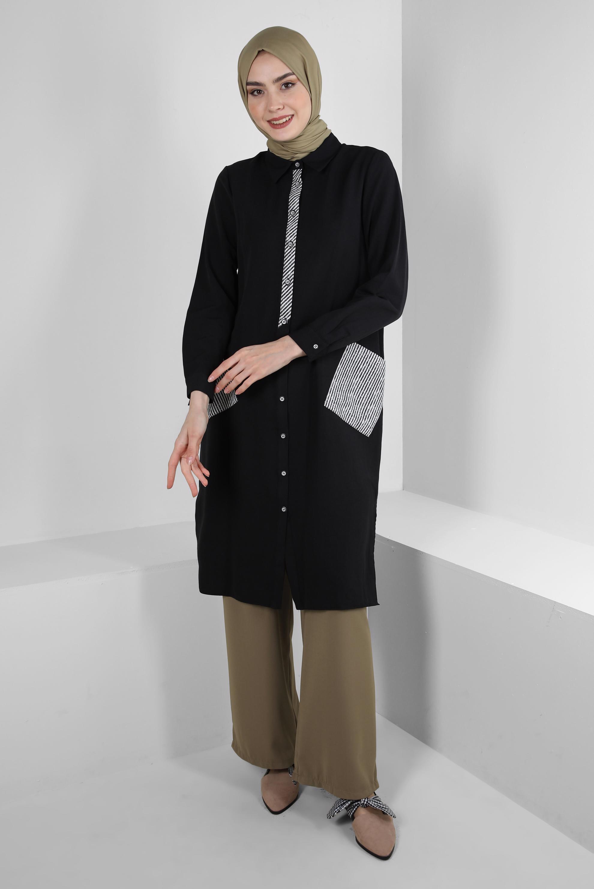 Tesettür giyim SİYAH ÇİZGİ DETAYLI DÜĞMELİ UZUN TUNİK 43636