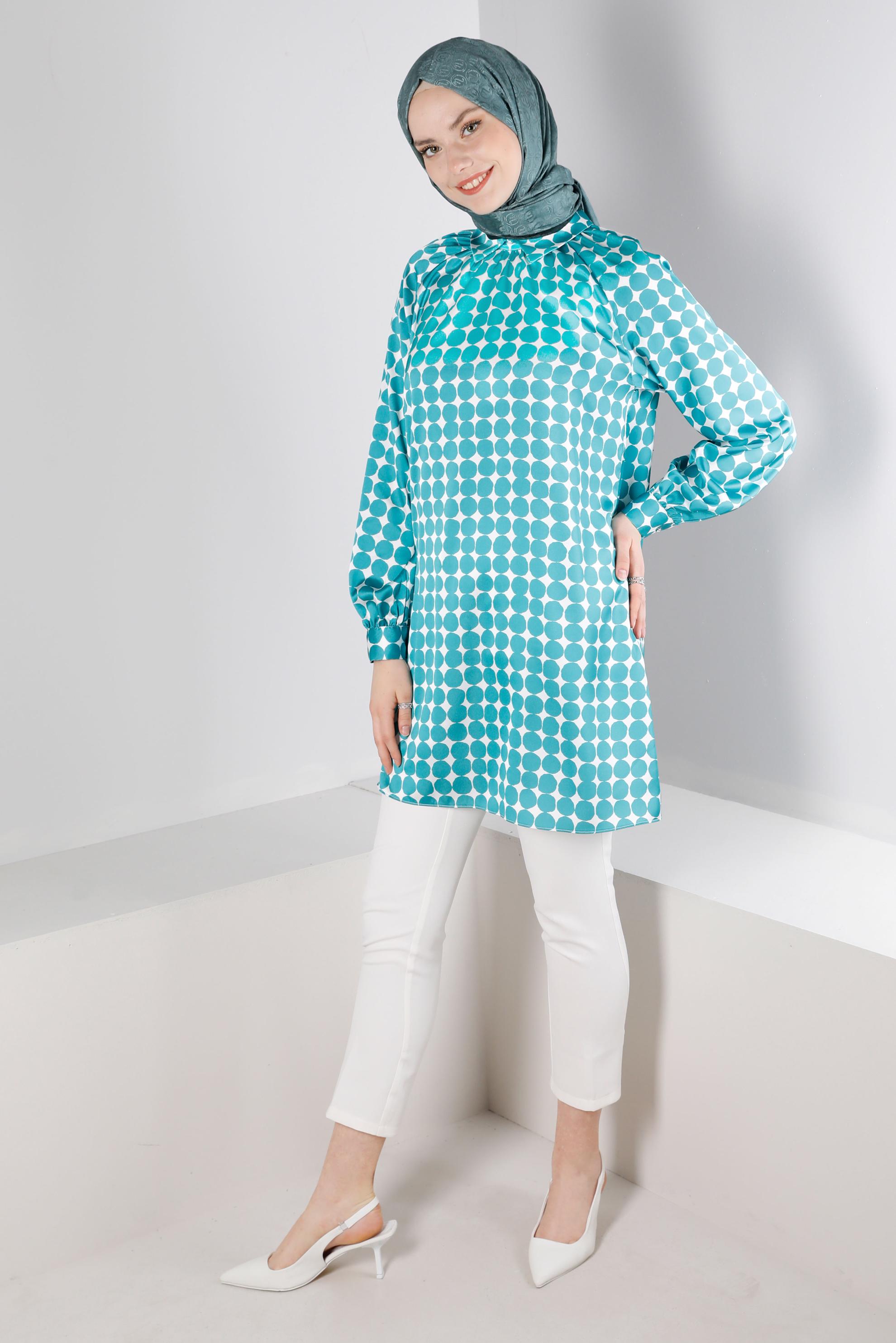 Tesettür giyim YEŞİL GEOMETRİK DESENLİ ERKEK YAKA SATEN TUNİK 43641