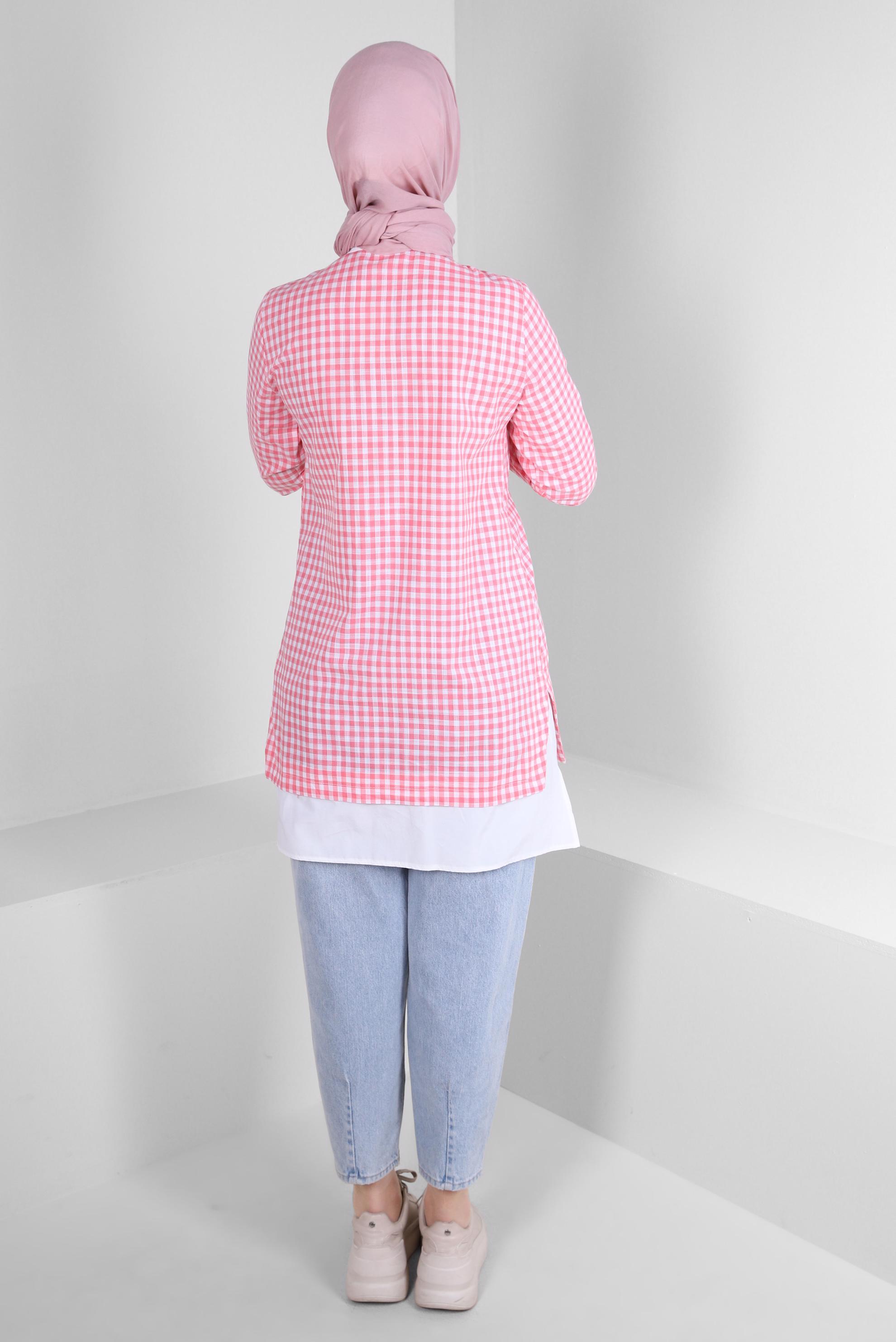 Tesettür giyim PEMBE PÖTİKARE DESENLİ DÜĞMELİ TUNİK 43644