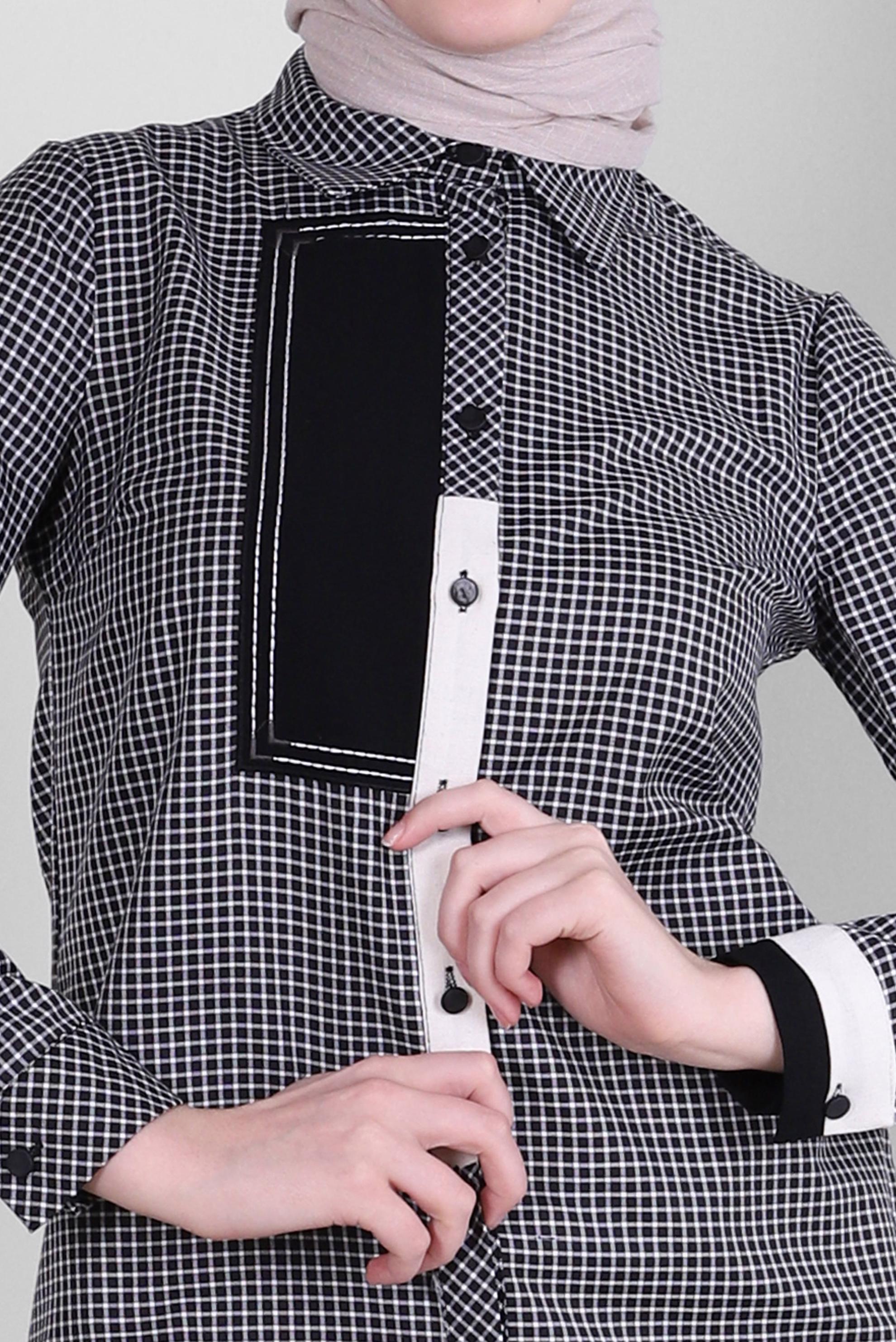 Tesettür giyim SİYAH PÖTİKARE DESENLİ GÖMLEK TUNİK 43645