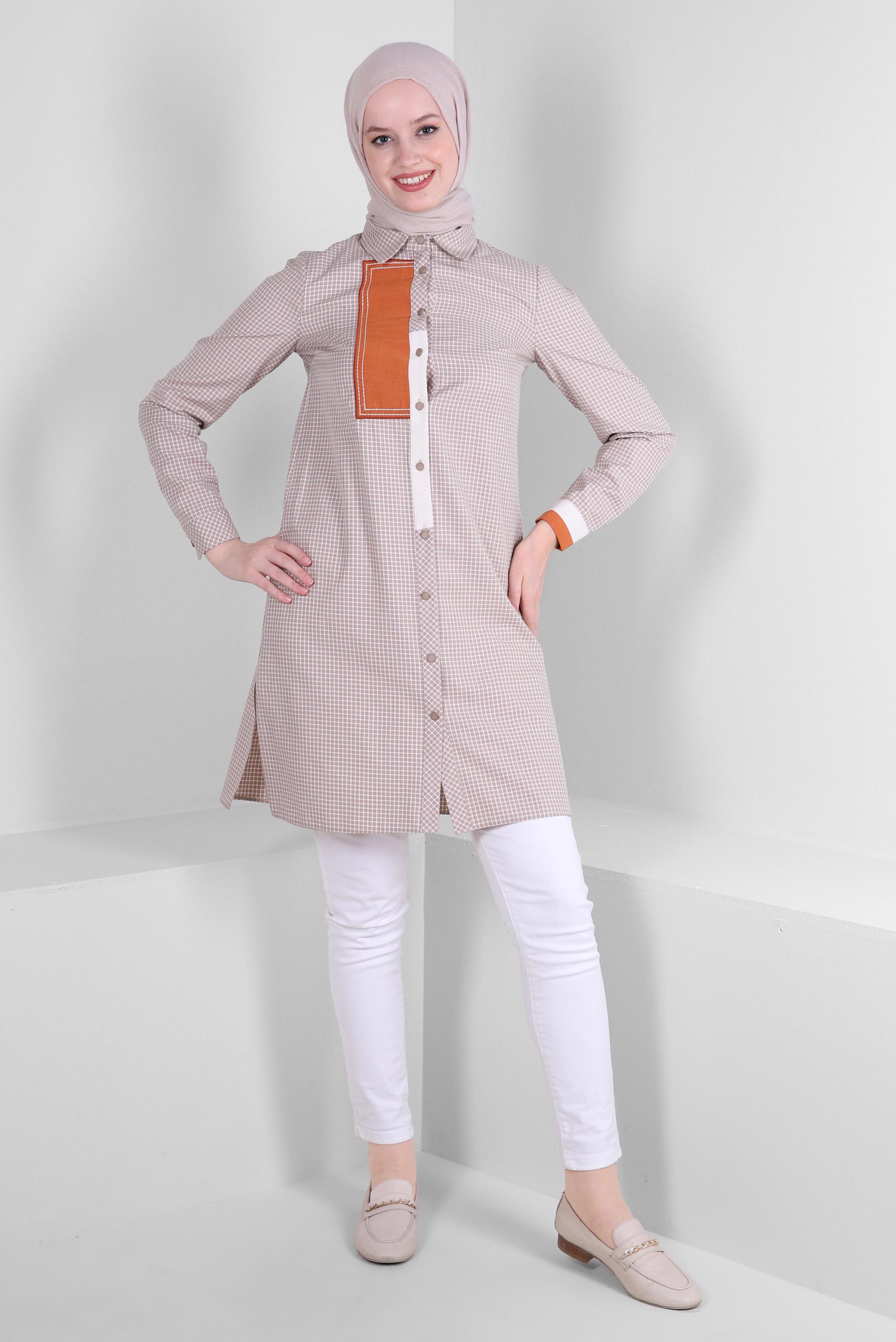 Tesettür giyim BEJ PÖTİKARE DESENLİ GÖMLEK TUNİK 43645