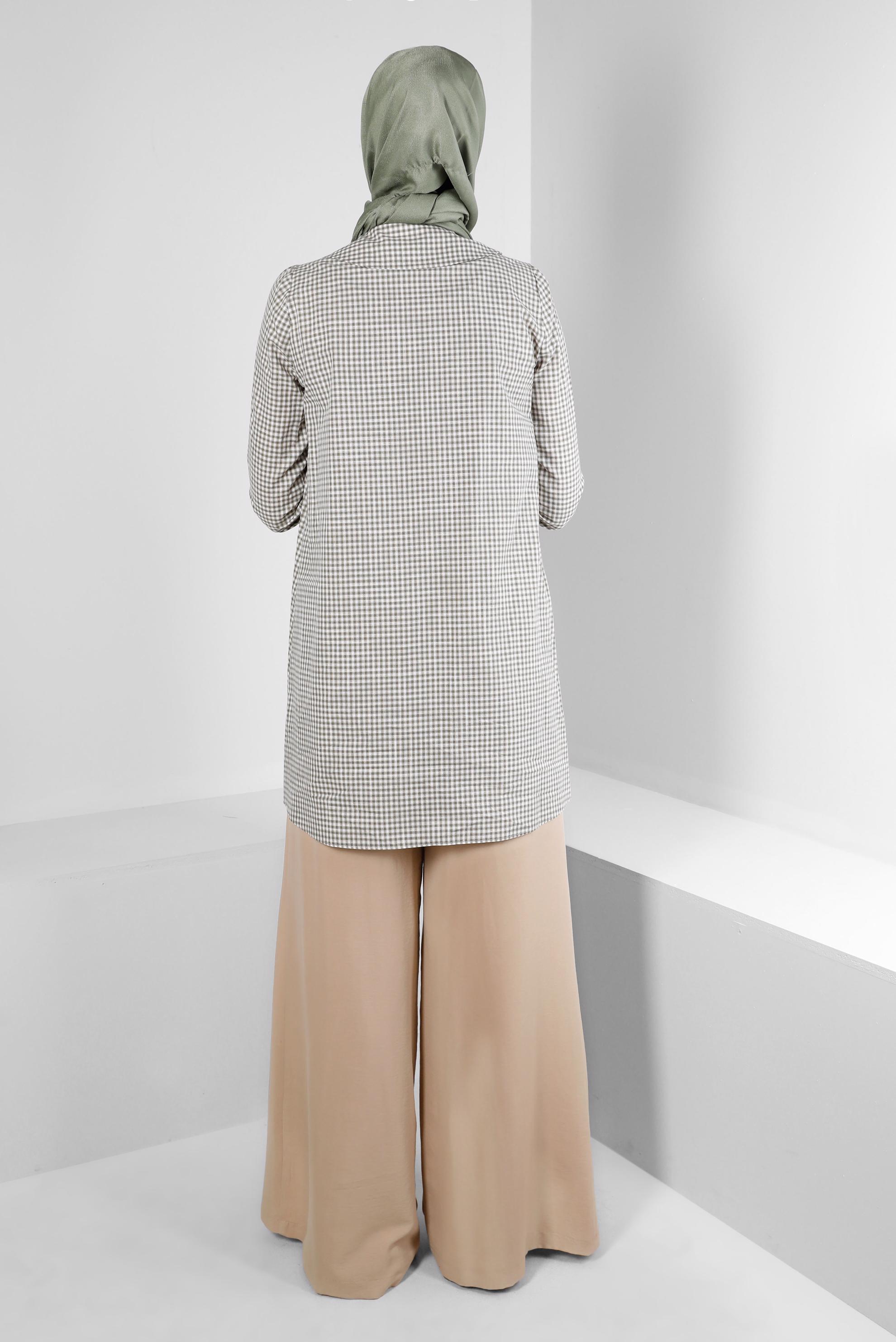 Tesettür giyim HAKİ PÖTİKARE DESENLİ BAĞCIK DETAYLI TUNİK 43647