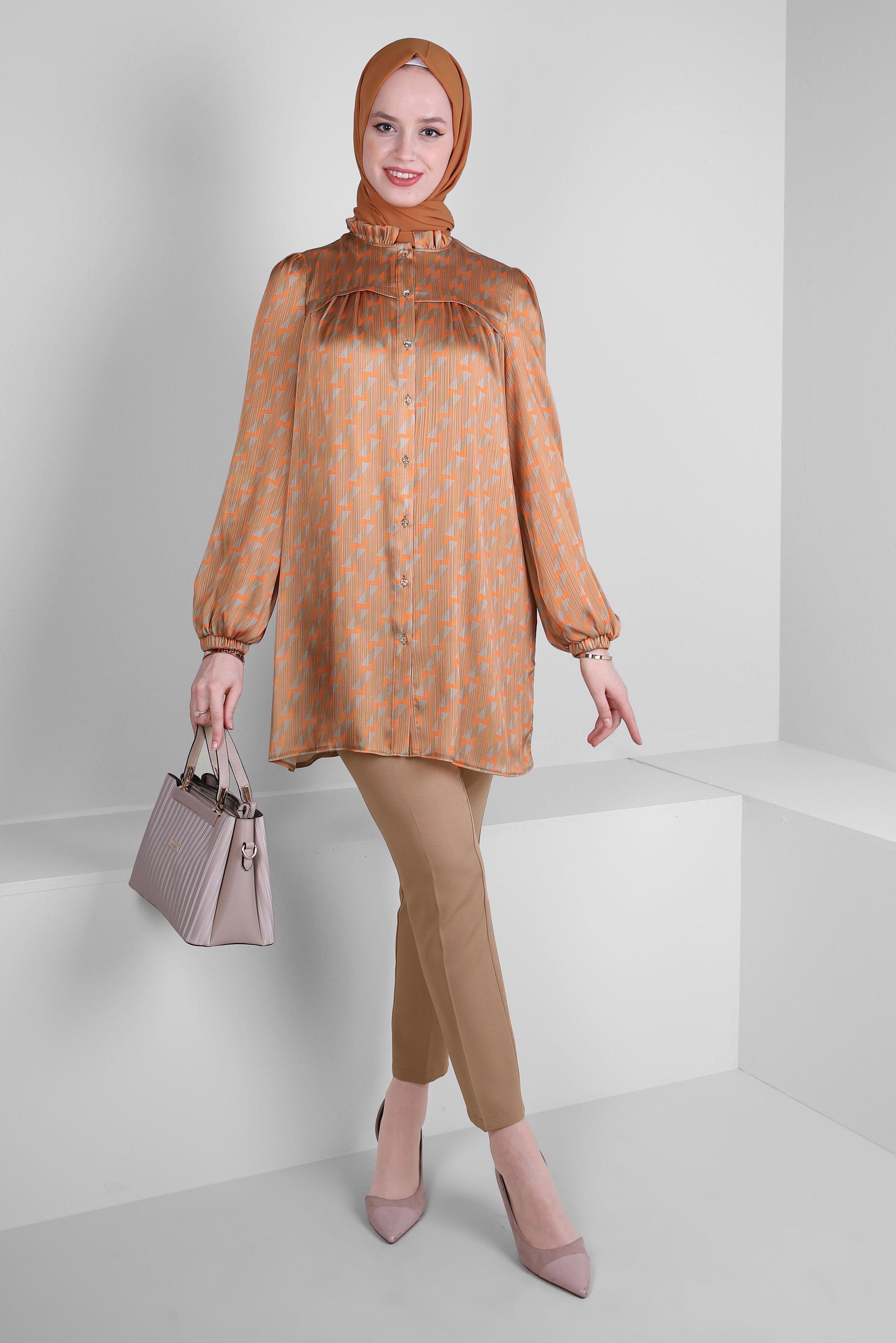 Tesettür giyim TURUNCU DESENLİ YAKASI FIRFIR DETAYLI GÖMLEK TUNİK 43651