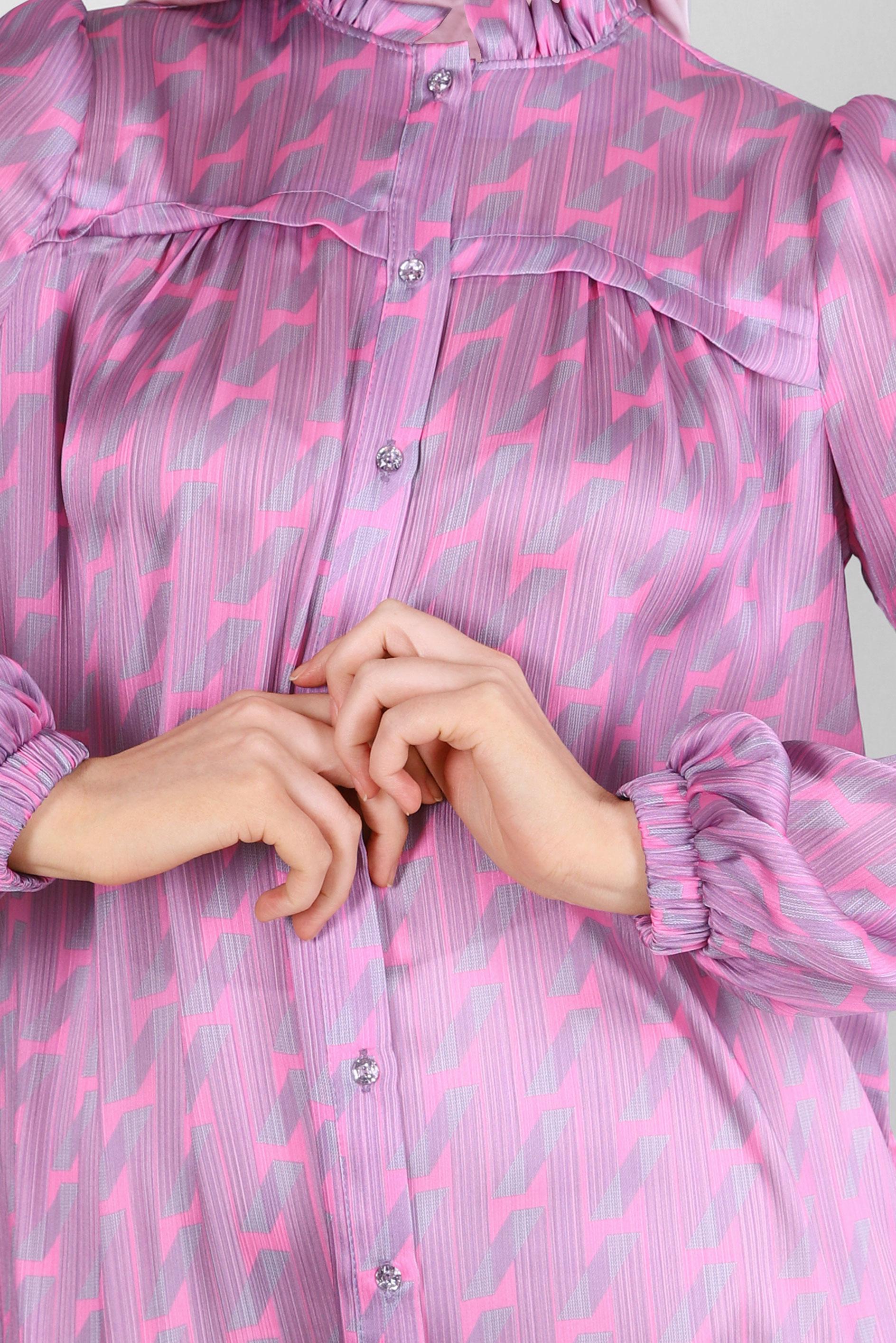 Tesettür giyim PEMBE DESENLİ YAKASI FIRFIR DETAYLI GÖMLEK TUNİK 43651