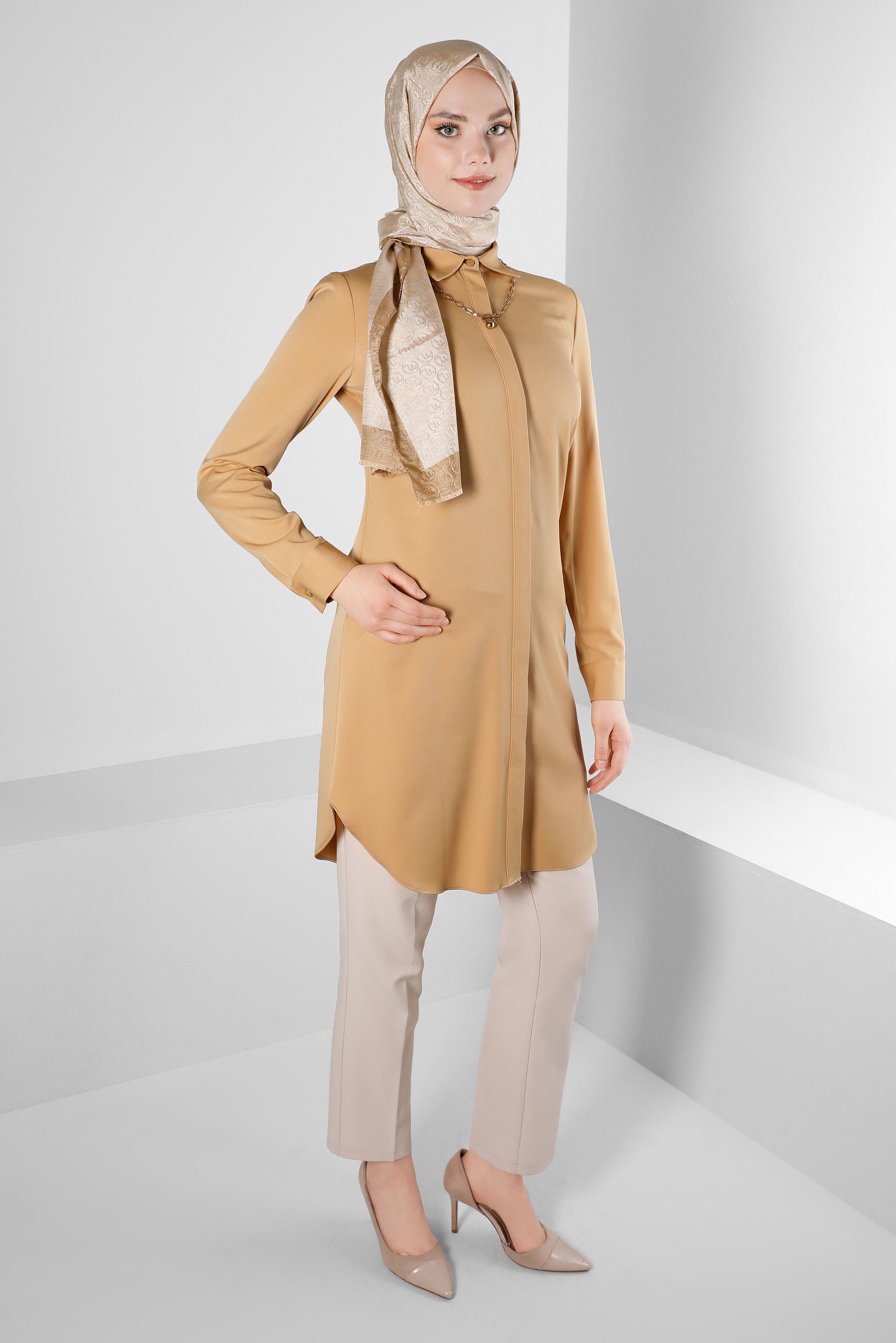 Tesettür giyim SARI GİZLİ DÜĞMELİ YANI YIRTMAÇLI TUNİK 43667