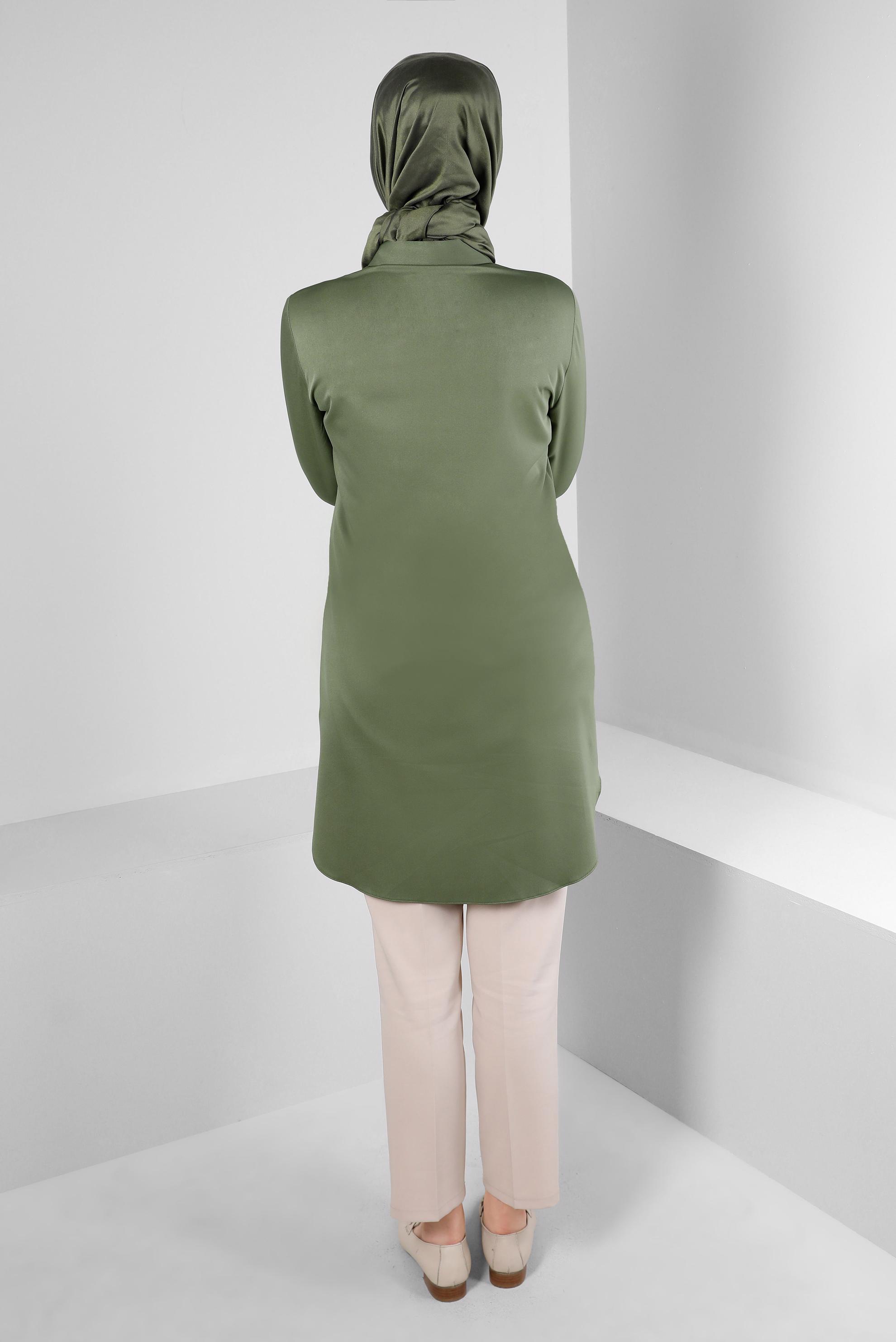 Tesettür giyim HAKİ GİZLİ DÜĞMELİ YANI YIRTMAÇLI TUNİK 43667