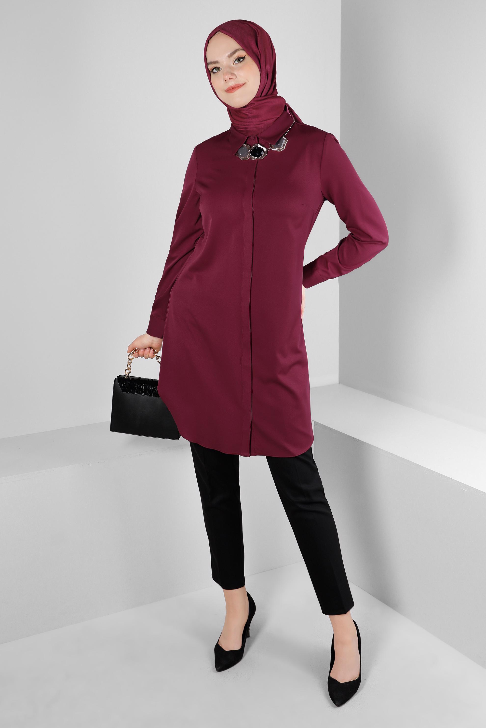 Tesettür giyim MOR GİZLİ DÜĞMELİ YANI YIRTMAÇLI TUNİK 43667