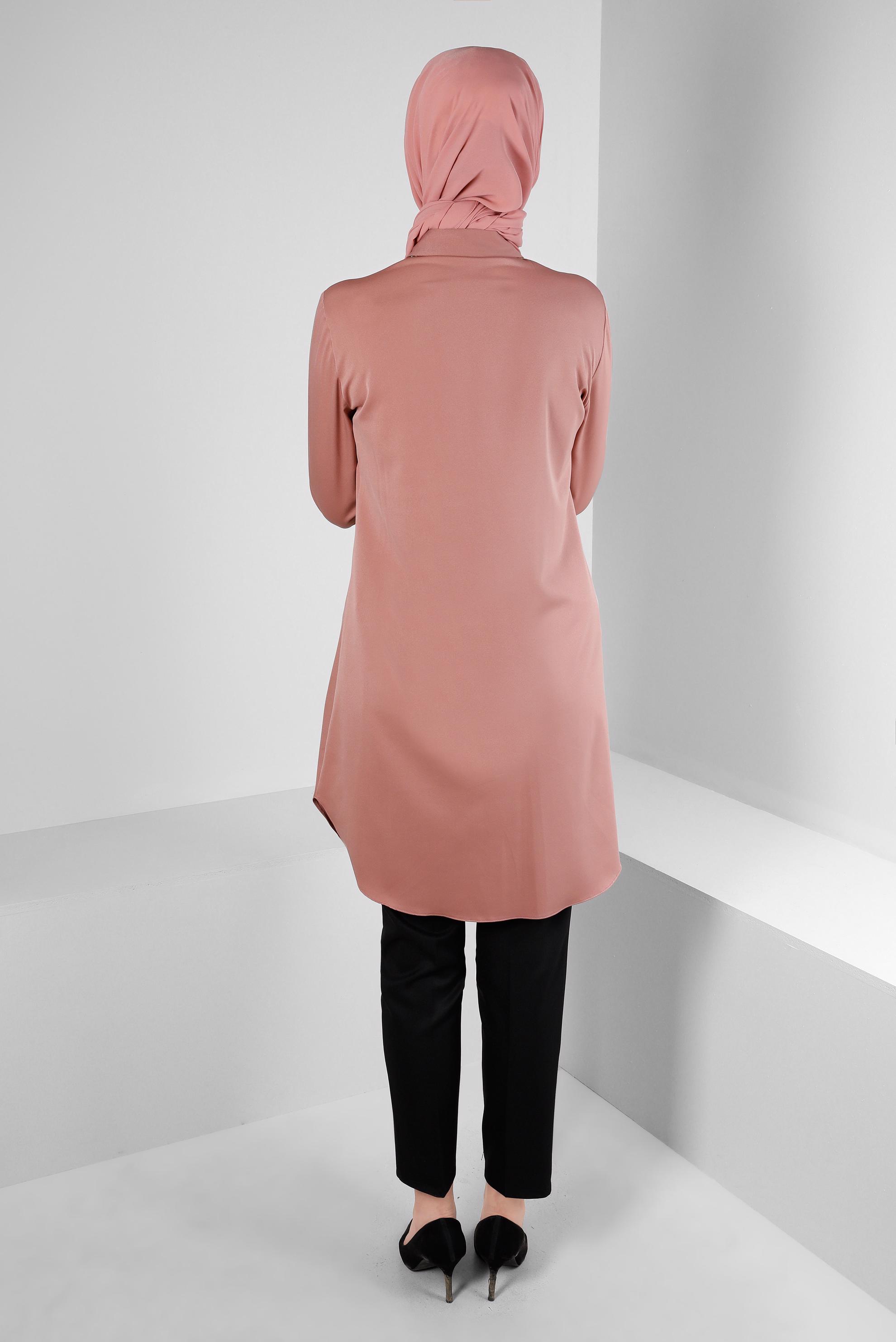 Tesettür giyim PEMBE GİZLİ DÜĞMELİ YANI YIRTMAÇLI TUNİK 43667