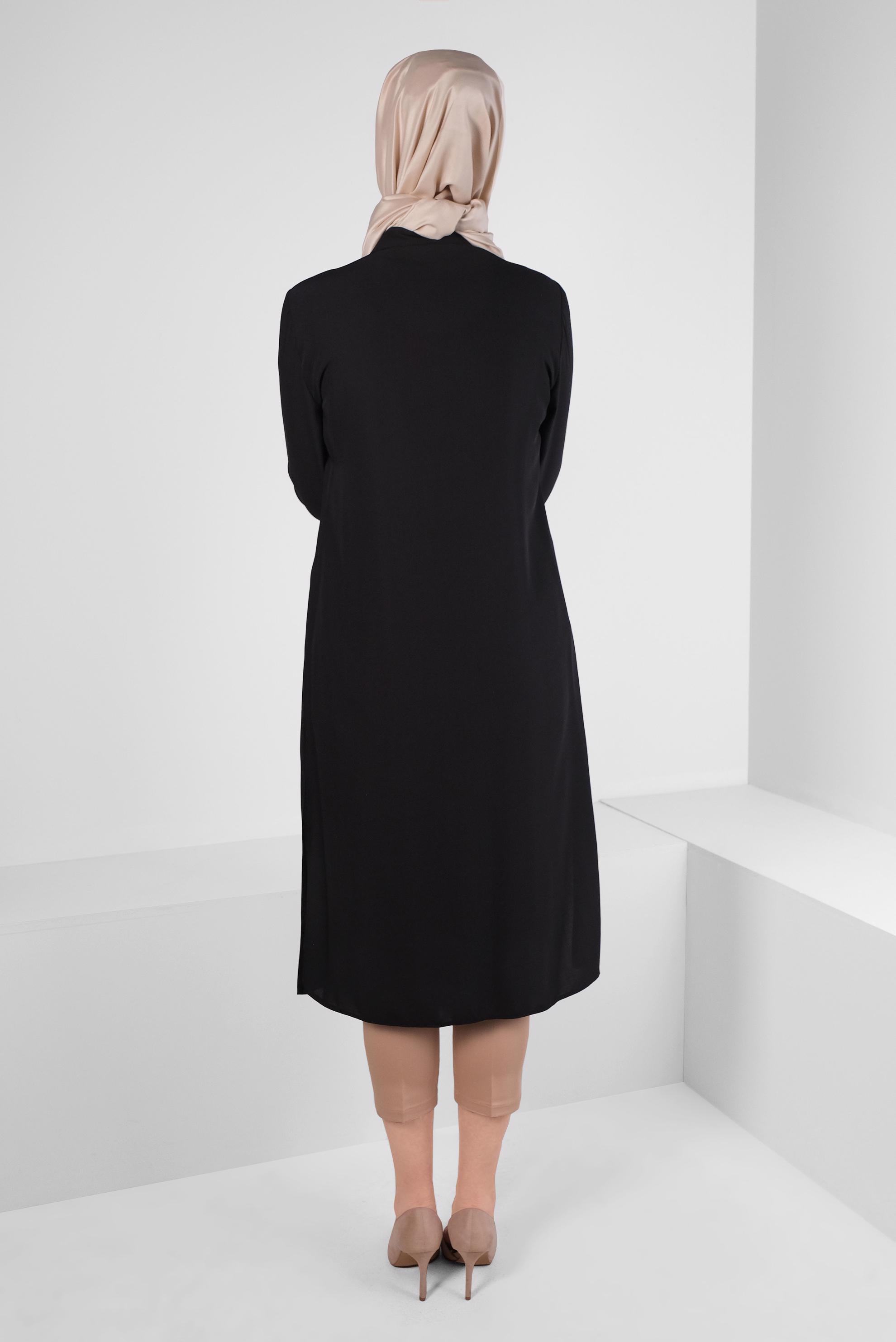 Tesettür giyim SİYAH CEBİ ZİNCİR DETAYLI DÜĞMELİ TUNİK 43669