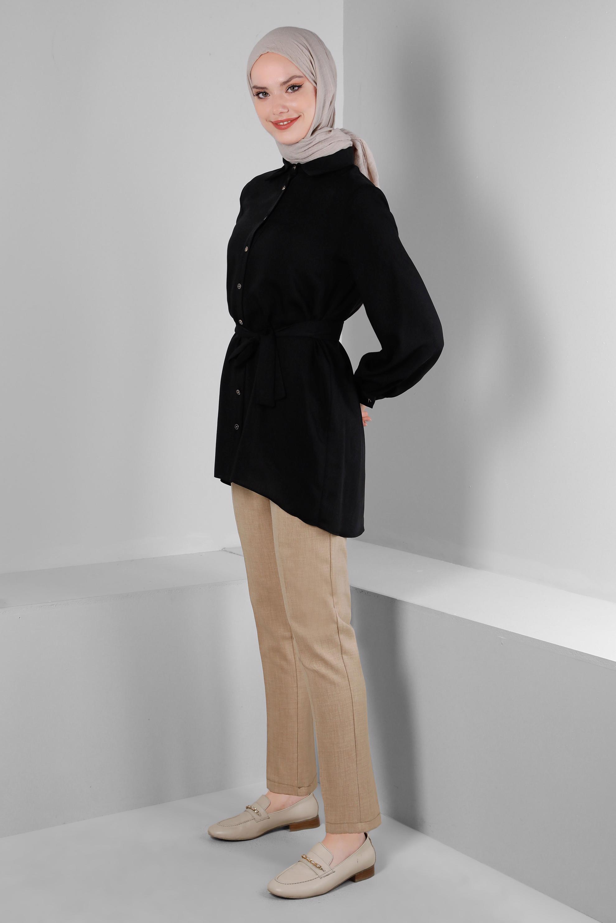Tesettür giyim SİYAH KUŞAKLI ASİMETRİK KESİM GÖMLEK TUNİK 43671