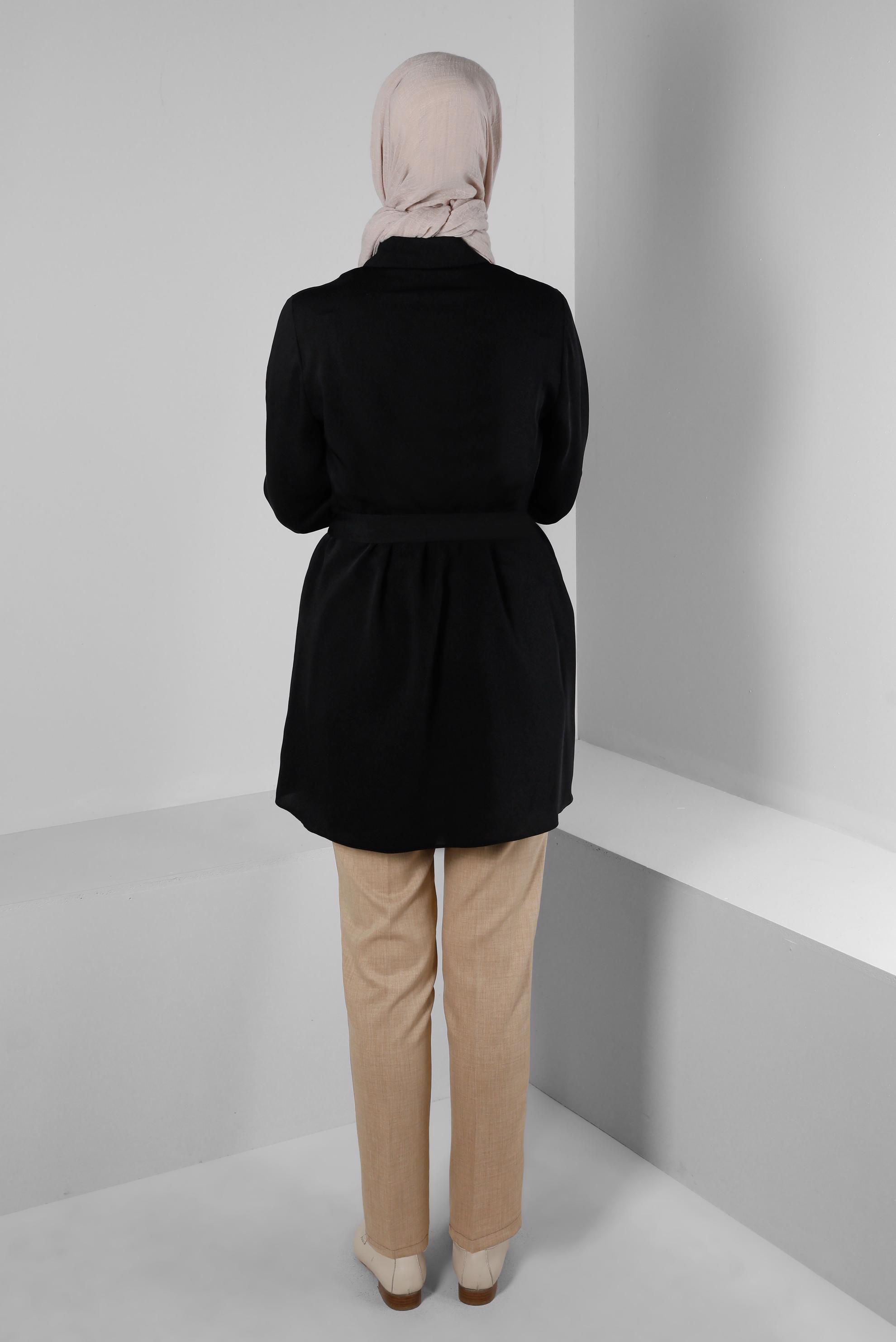 Tesettür giyim SİYAH KUŞAKLI ASİMETRİK KESİM GÖMLEK TUNİK 43671