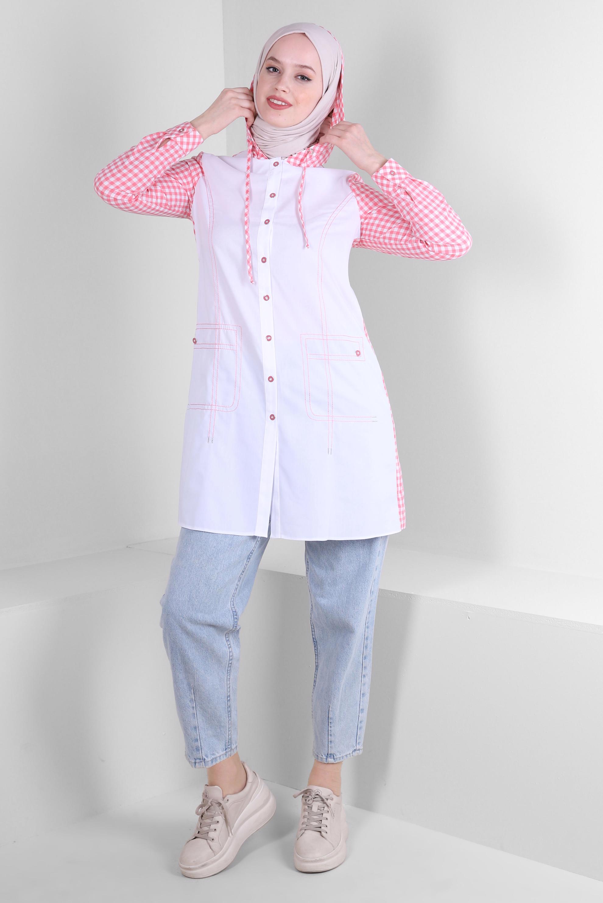 Tesettür giyim PEMBE PÖTİKARE DESENLİ KAPÜŞONLU DÜĞMELİ TUNİK 43678