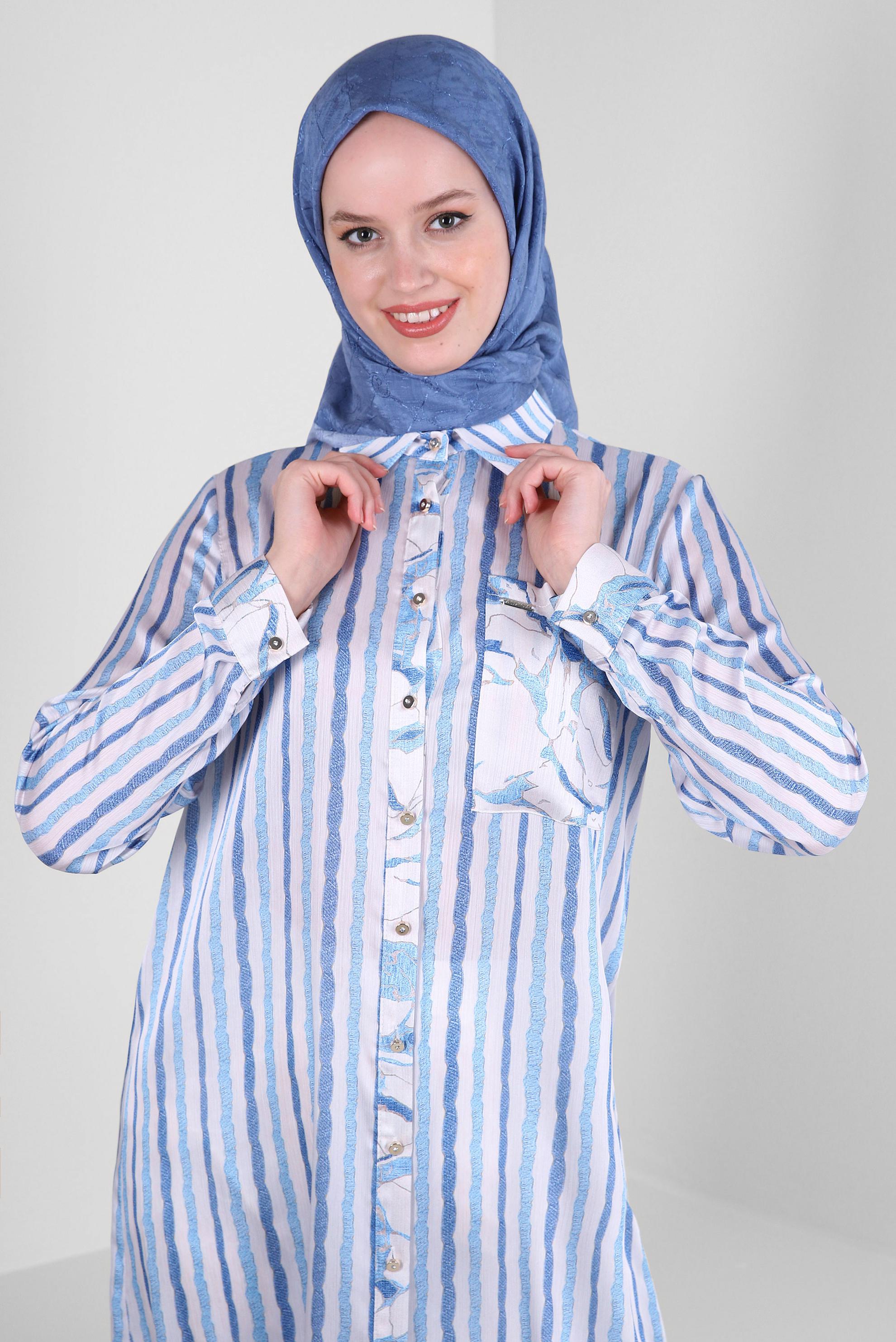 Tesettür giyim LACİVERT ÇİZGİLİ DÜĞMELİ CEP DETAYLI TUNİK 43707 