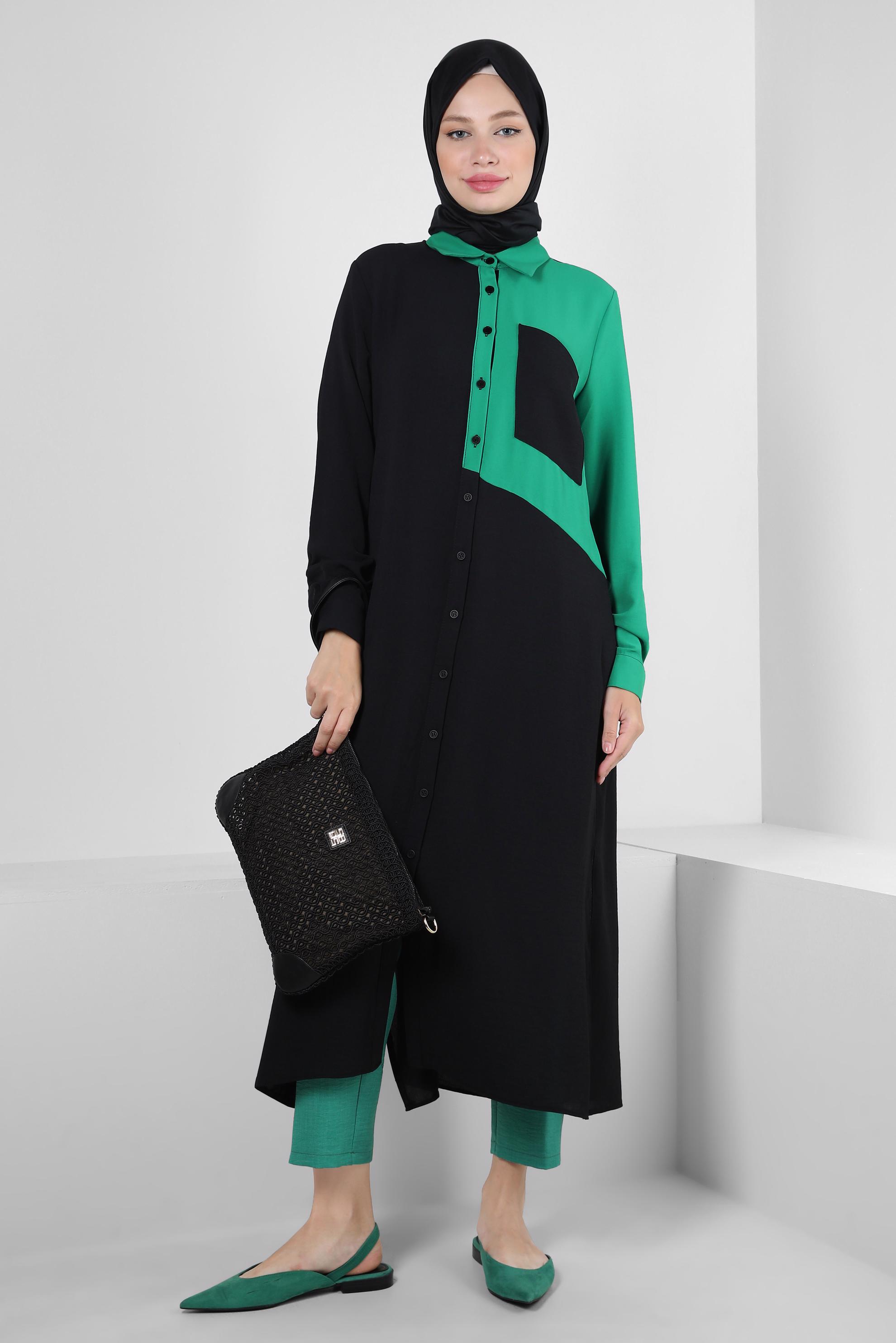 Tesettür giyim SİYAH YANI YIRTMAÇLI İKİ RENKLİ DÜĞMELİ TUNİK 43730