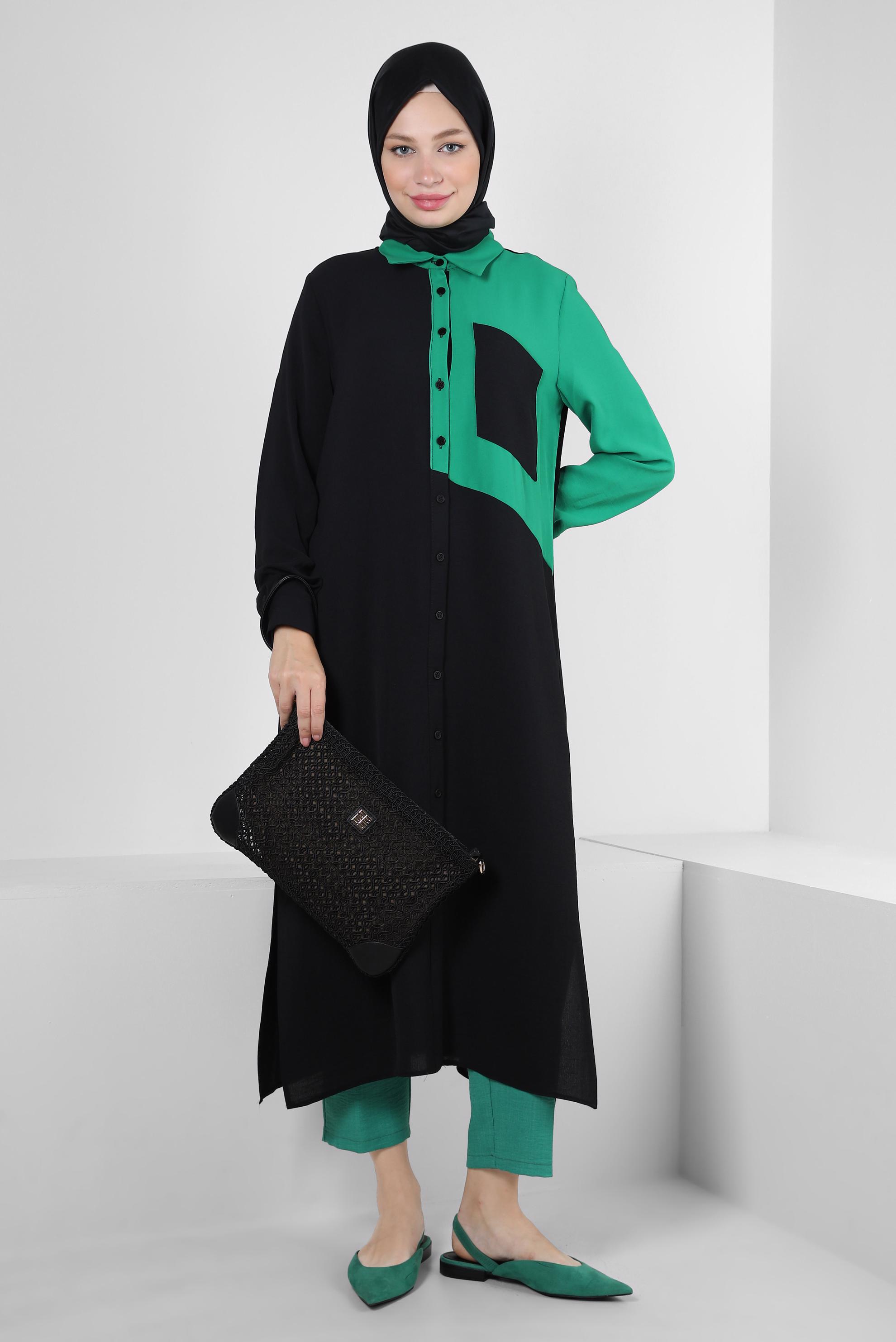 Tesettür giyim SİYAH YANI YIRTMAÇLI İKİ RENKLİ DÜĞMELİ TUNİK 43730