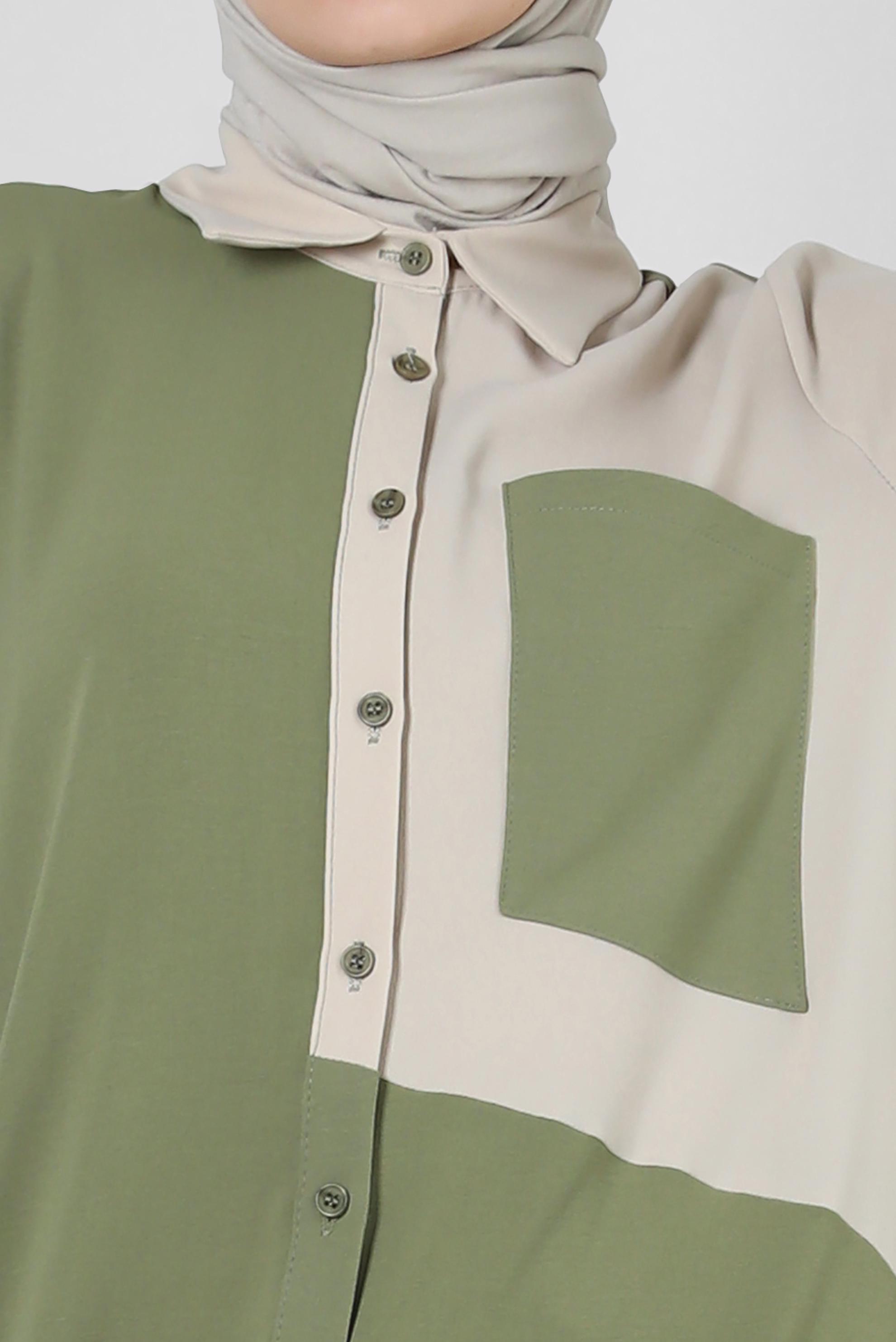 Tesettür giyim YEŞİL YANI YIRTMAÇLI İKİ RENKLİ DÜĞMELİ TUNİK 43730