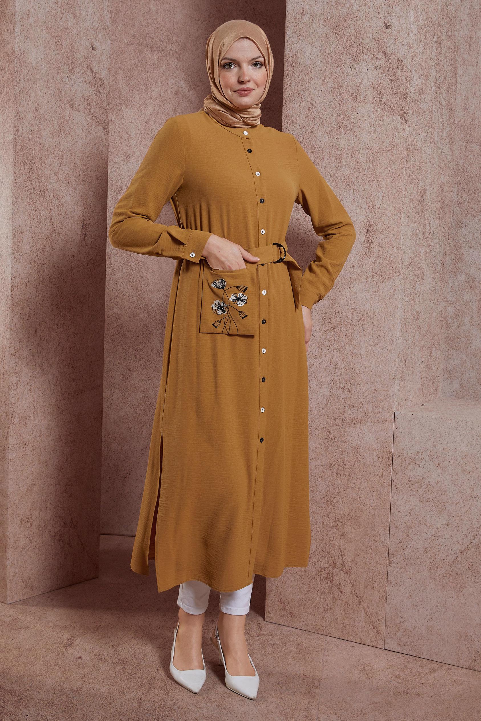 Tesettür giyim SARI ÇİÇEK NAKIŞLI DÜĞMELİ KEMERLİ UZUN TUNİK 43732