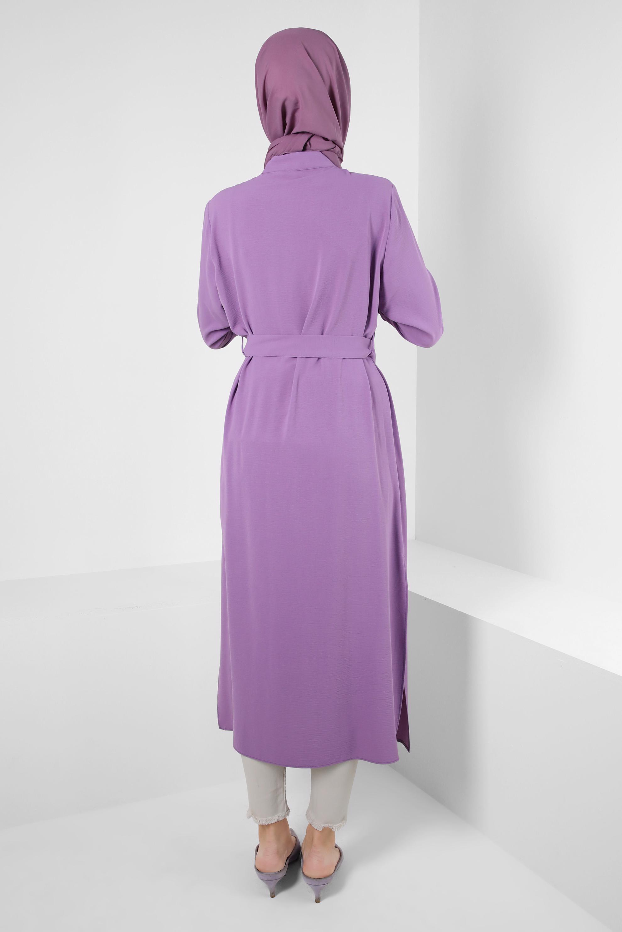 Tesettür giyim MOR ÇİÇEK NAKIŞLI DÜĞMELİ KEMERLİ UZUN TUNİK 43732