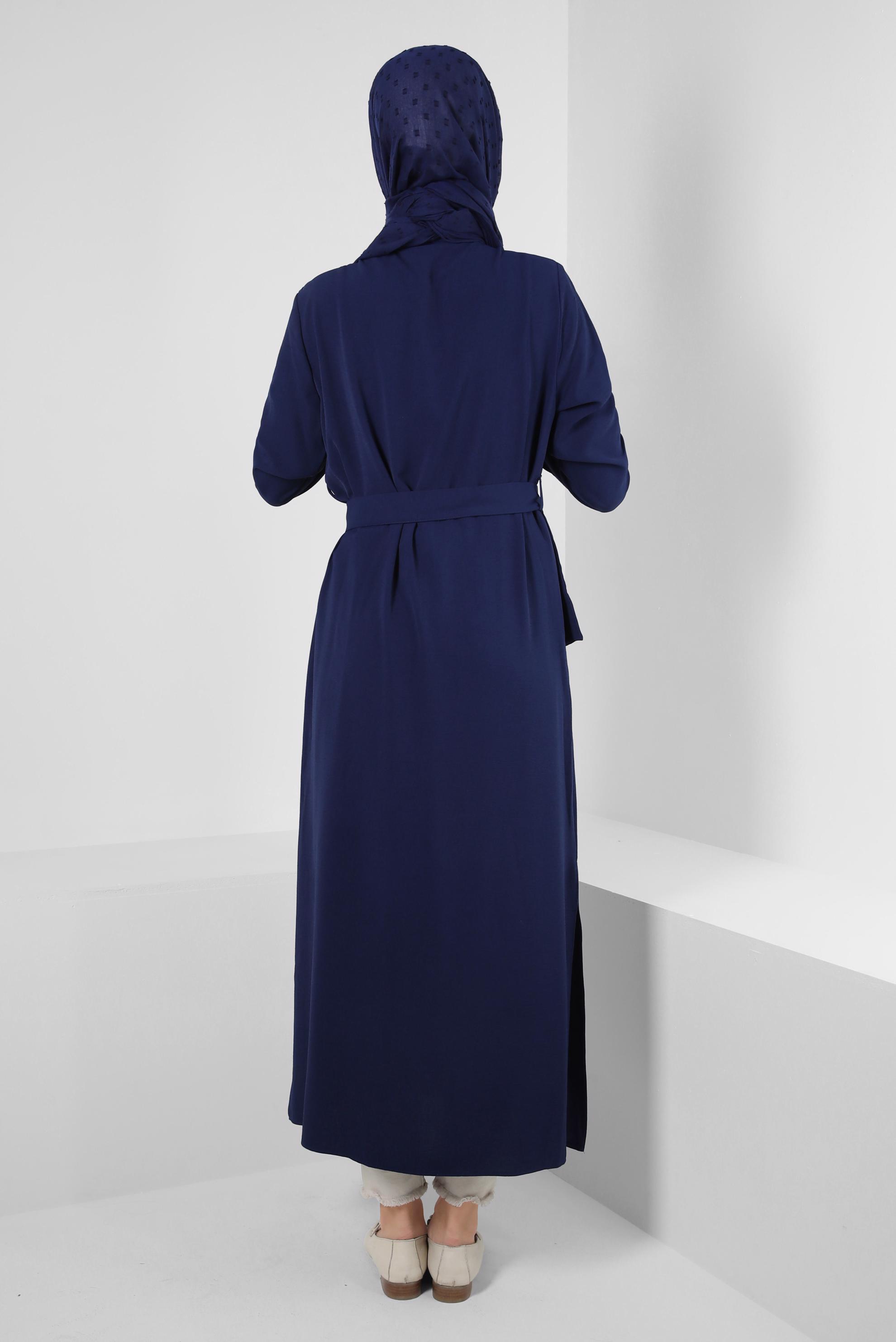 Tesettür giyim LACİVERT ÇİÇEK NAKIŞLI DÜĞMELİ KEMERLİ UZUN TUNİK 43732