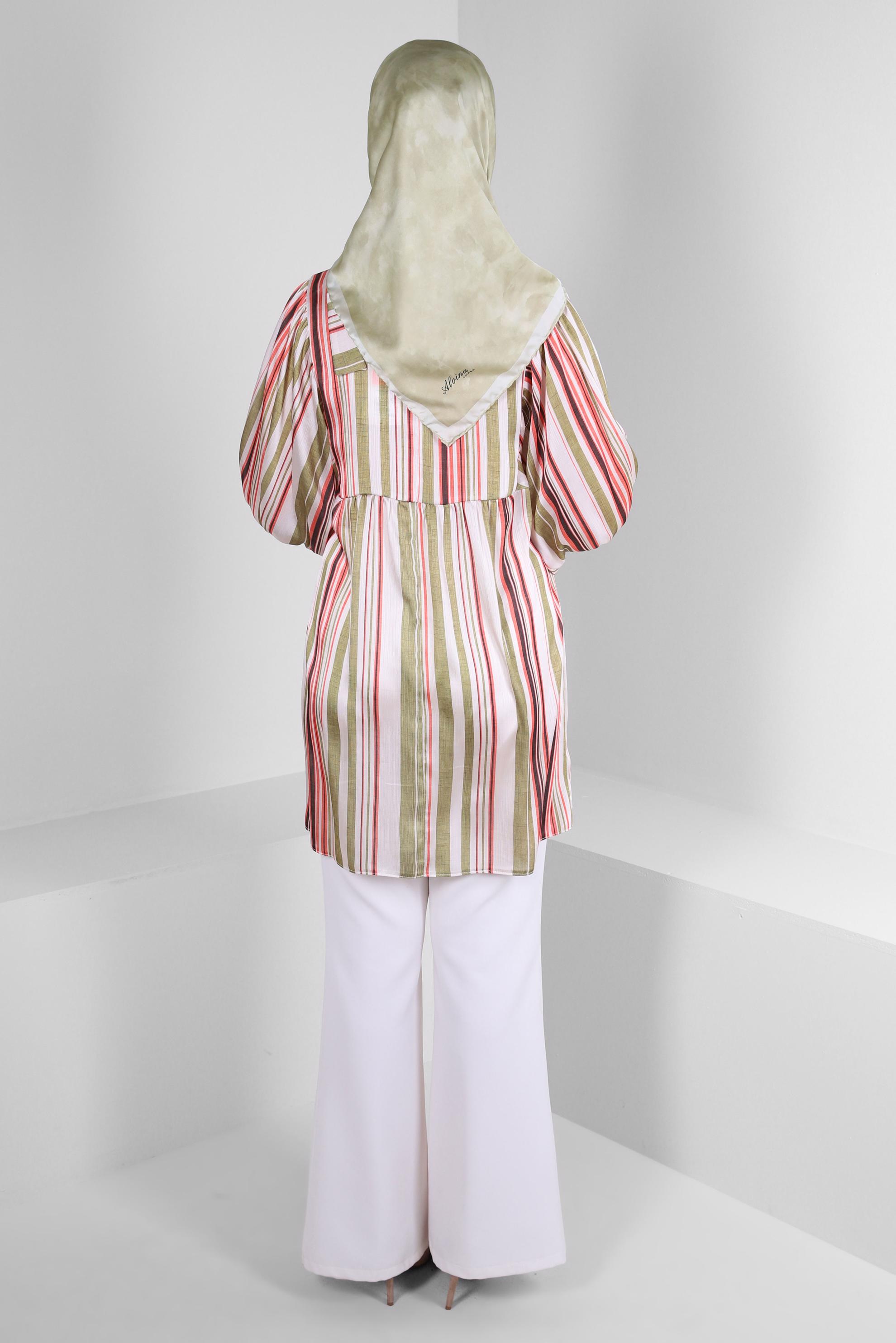 Tesettür giyim YEŞİL ÇİZGİLİ BAĞLAMA DETAYLI GENİŞ KOL TUNİK 43735