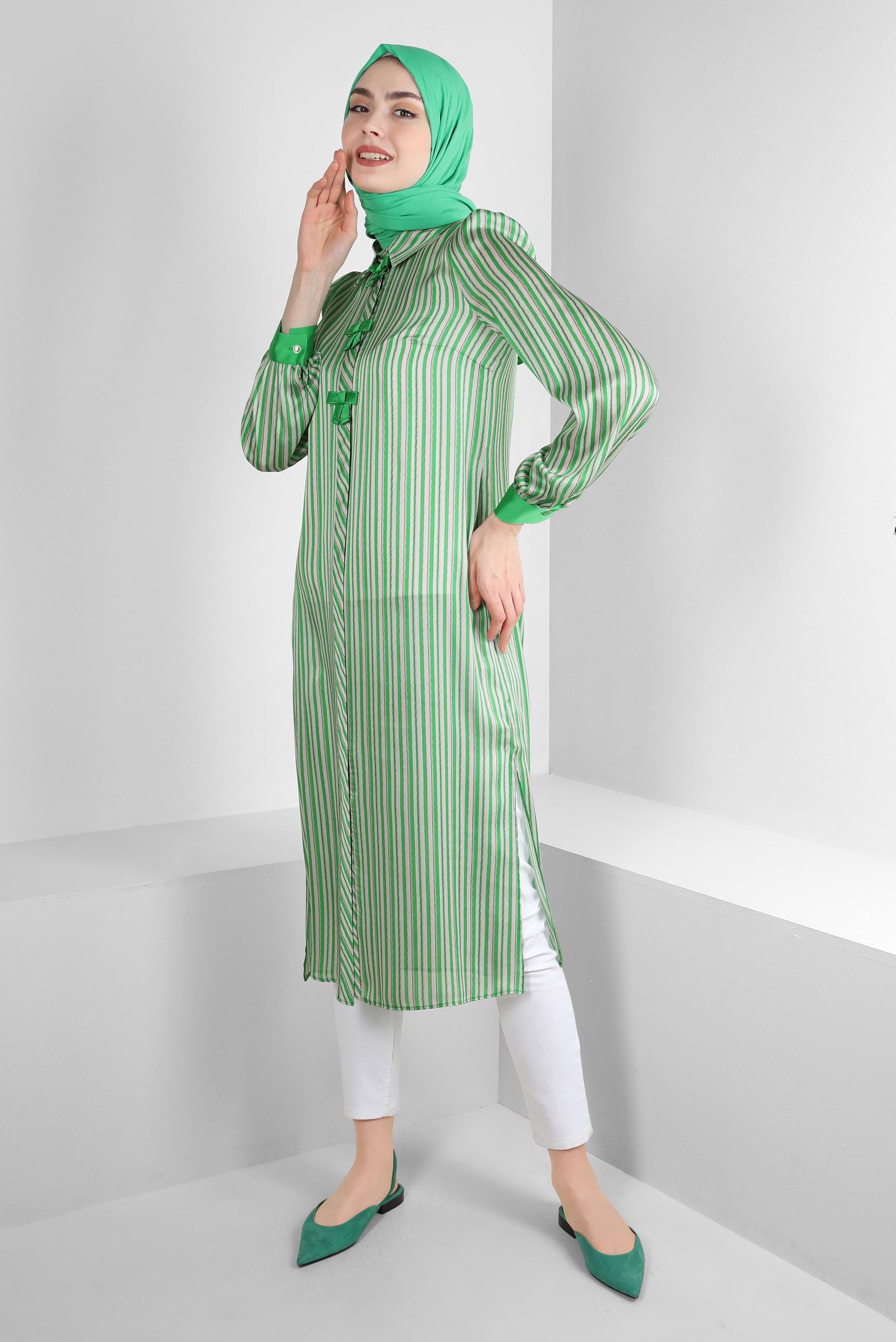 Tesettür giyim YEŞİL ÇİZGİLİ KURDELE DETAYLI TUNİK 43737