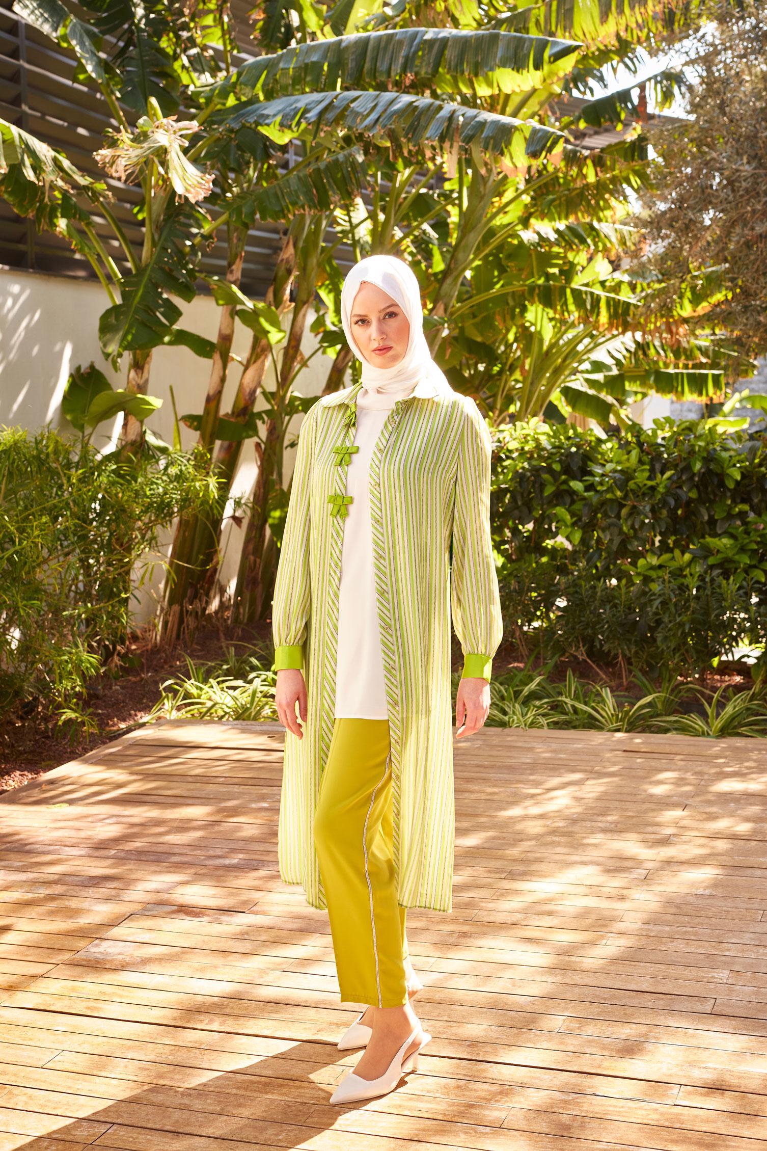 Tesettür giyim YEŞİL ÇİZGİLİ KURDELE DETAYLI TUNİK 43737