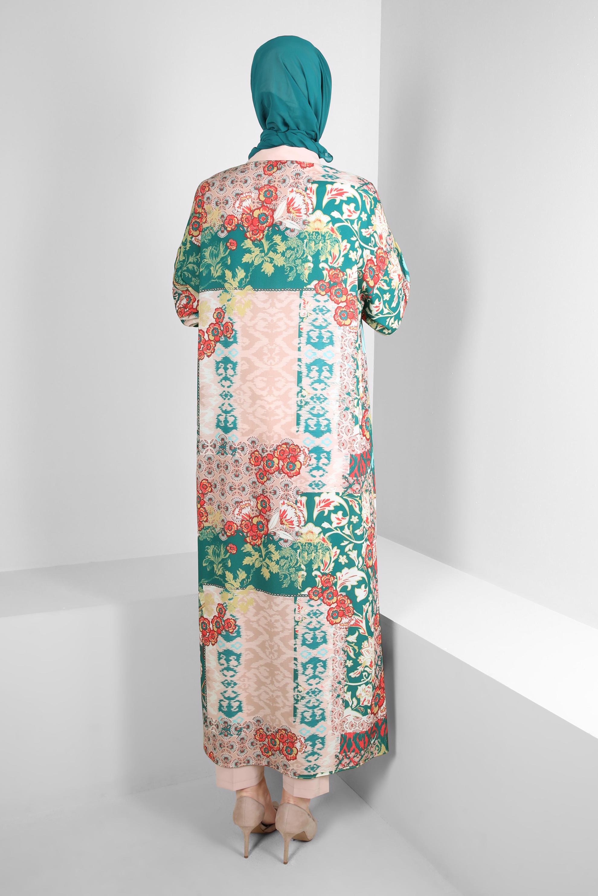 Tesettür giyim YEŞİL ETNİK DESENLİ DÜĞMELİ TUNİK 43741