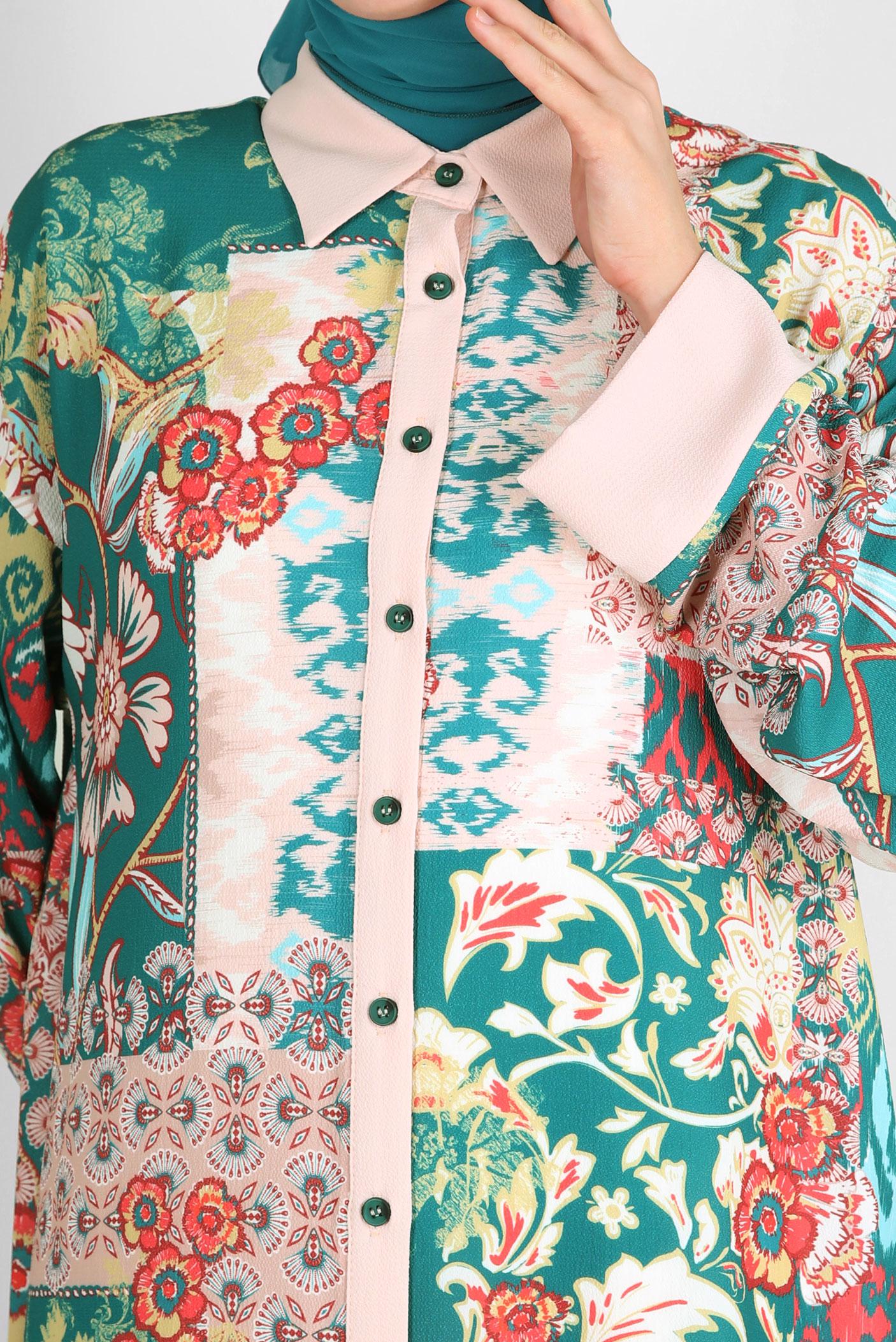 Tesettür giyim YEŞİL ETNİK DESENLİ DÜĞMELİ TUNİK 43741