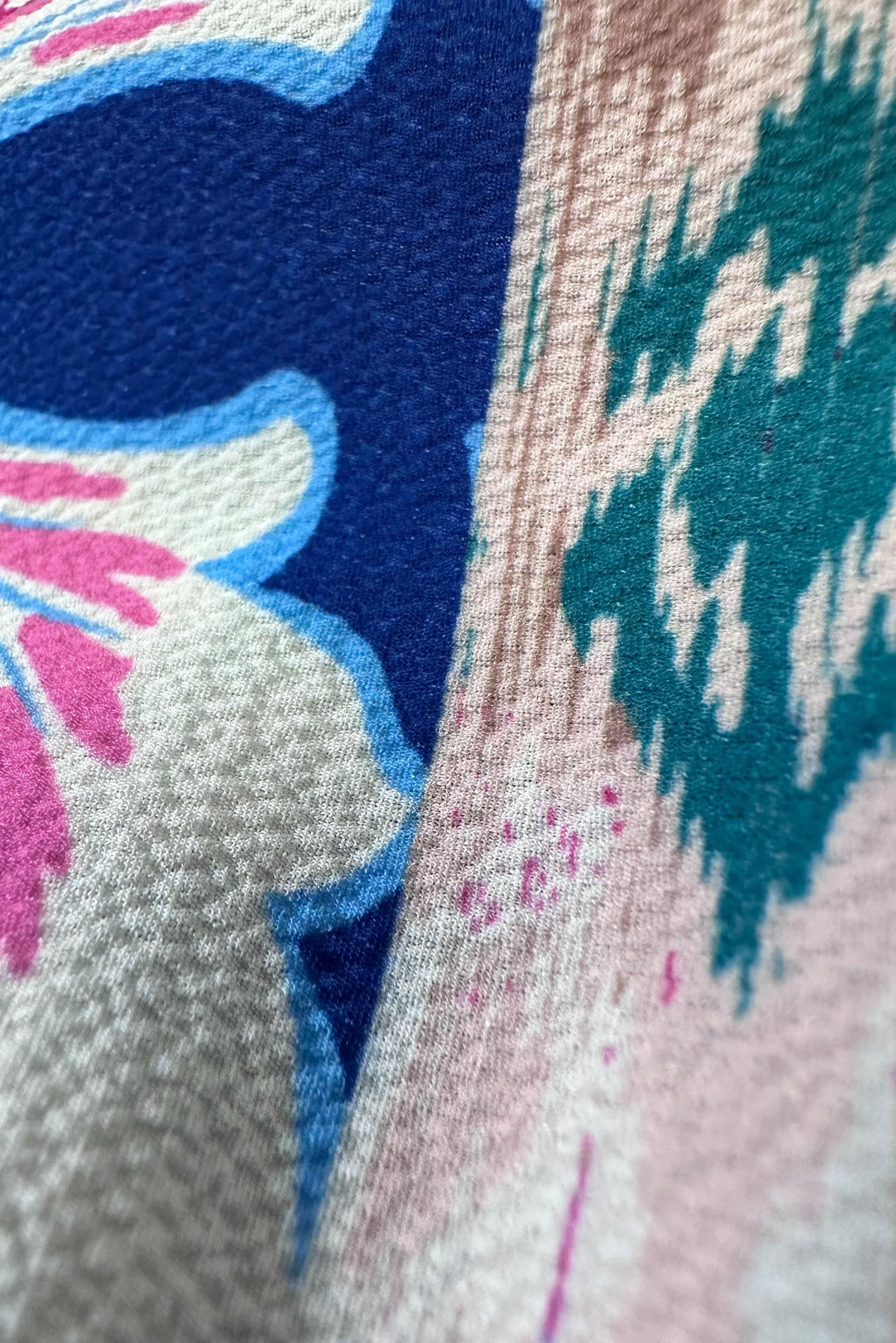 Vêtements hijab BLEU MARINE TUNIQUE BOUTONNÉE MOTIF ETHNIQUE 43741