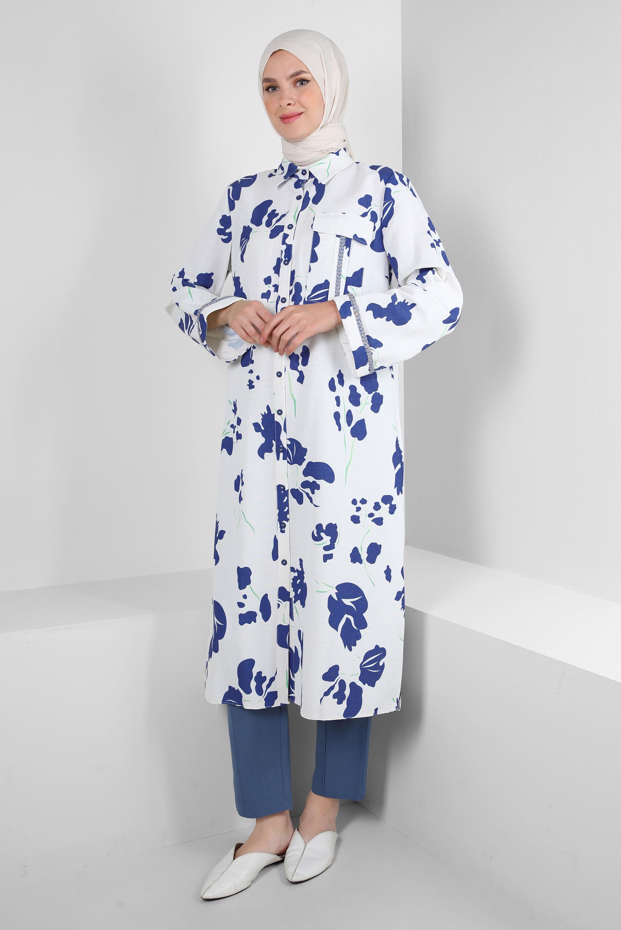 Tesettür giyim LACİVERT DESENLİ DÜĞMELİ GENİŞ KOL UZUN TUNİK 43758