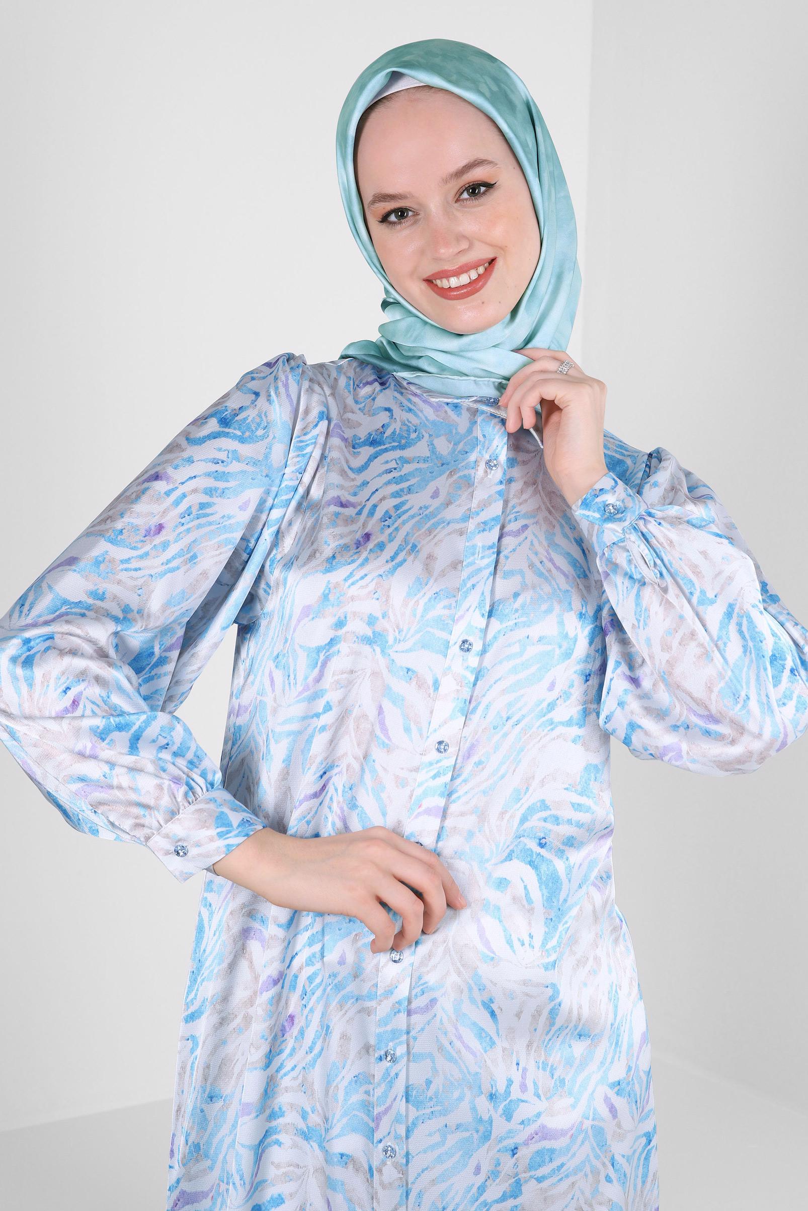 Tesettür giyim MAVİ DESENLİ SATEN UZUN TUNİK 43760