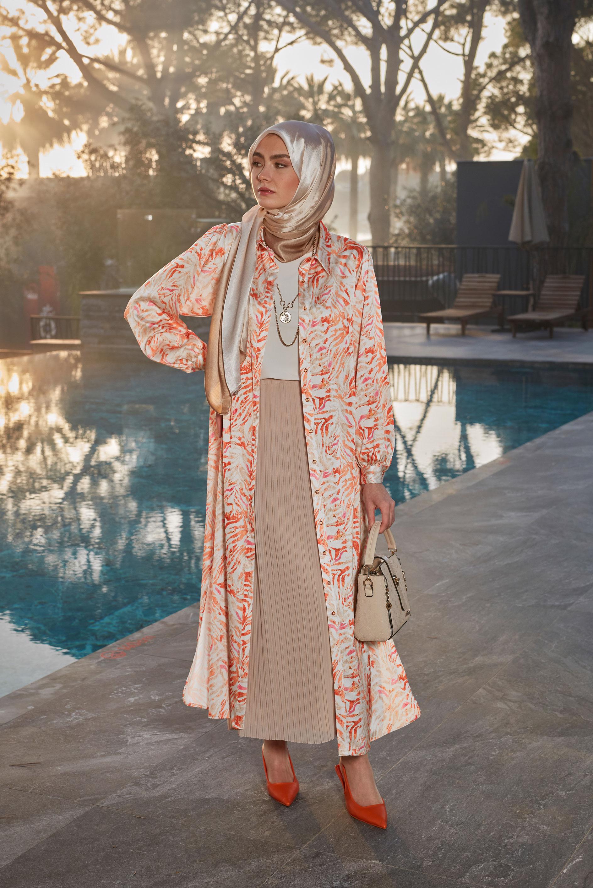 Tesettür giyim TURUNCU DESENLİ SATEN UZUN TUNİK 43760