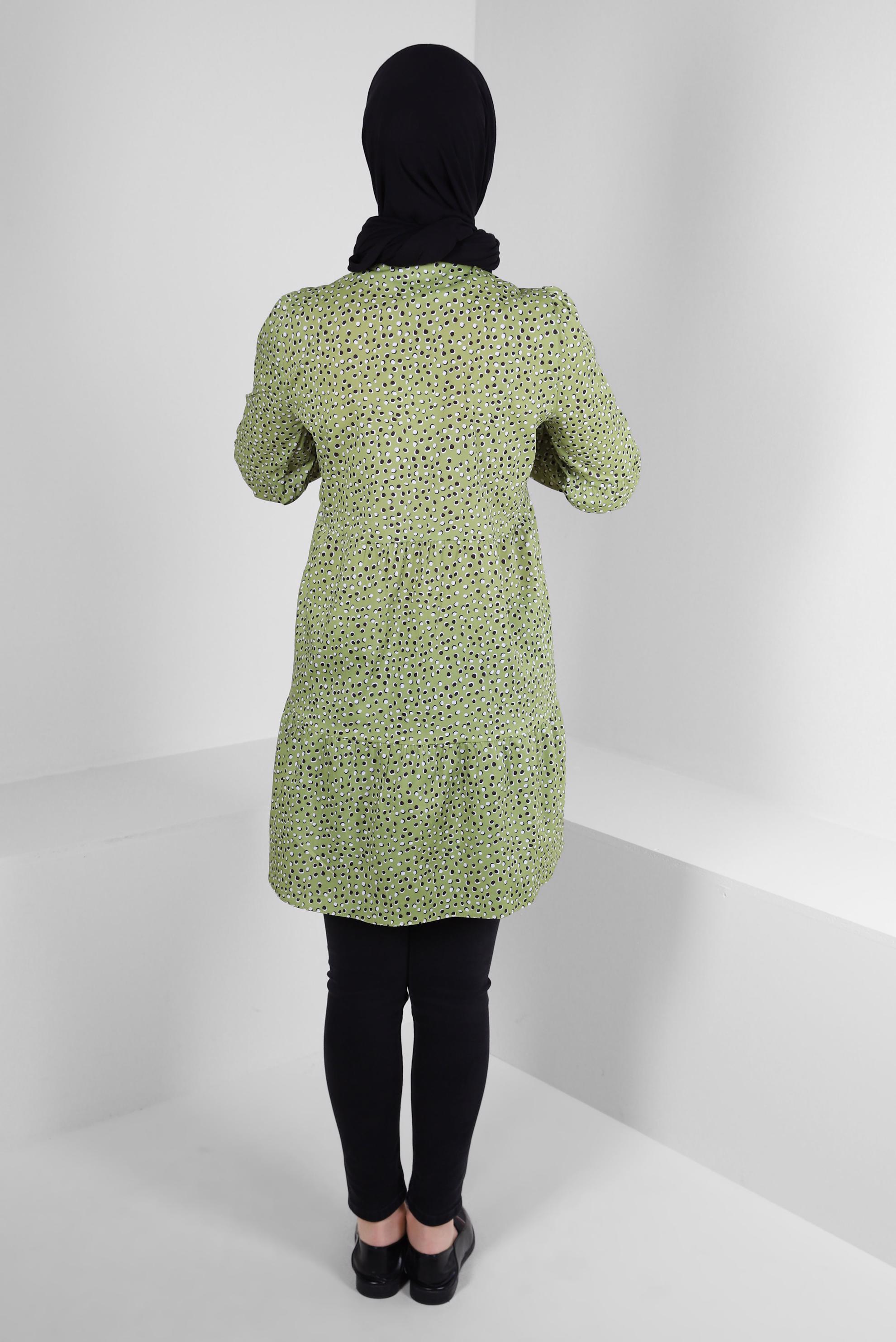 Tesettür giyim YEŞİL DESENLİ VOLANLI GÖMLEK TUNİK 43763