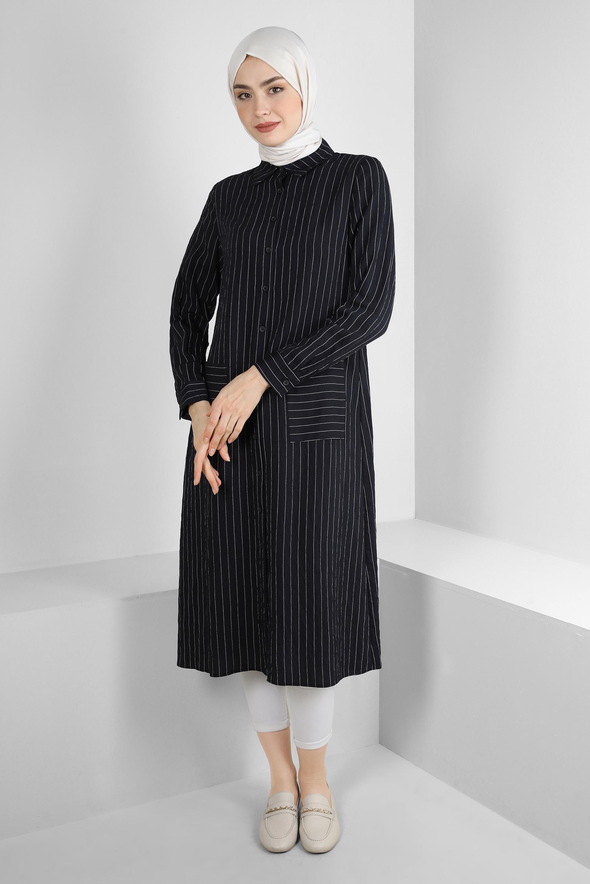 Tesettür giyim SİYAH ÇİZGİLİ CEP DETAYLI GÖMLEK TUNİK 43770