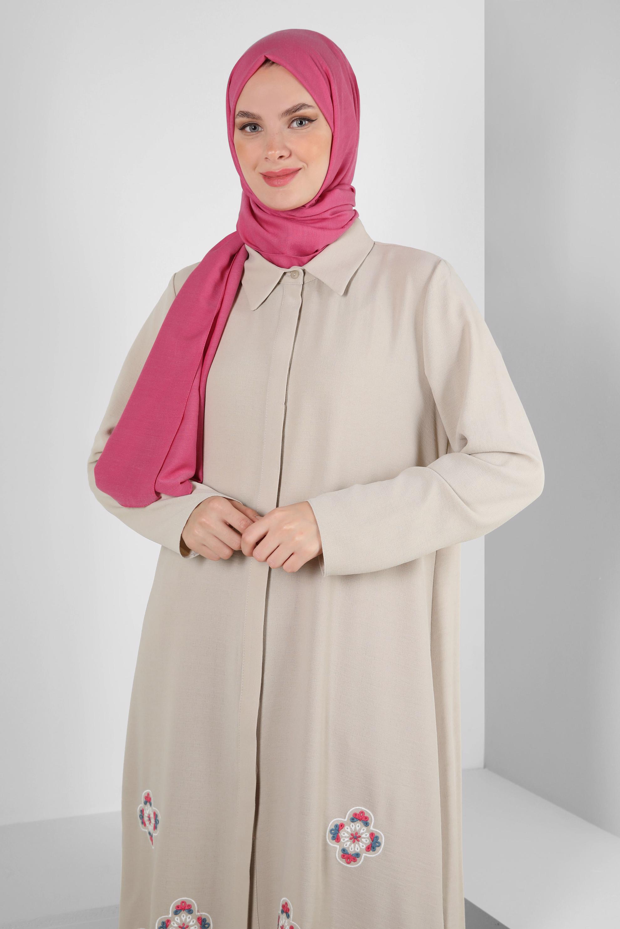 Tesettür giyim BEJ ÇİÇEK DESENLİ GÖMLEK YAKA UZUN TUNİK 43790