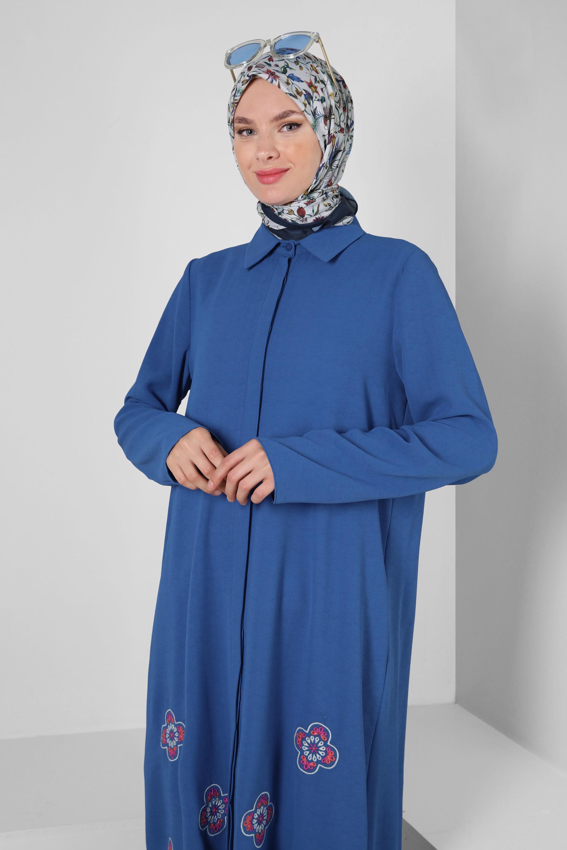 Tesettür giyim MAVİ ÇİÇEK DESENLİ GÖMLEK YAKA UZUN TUNİK 43790