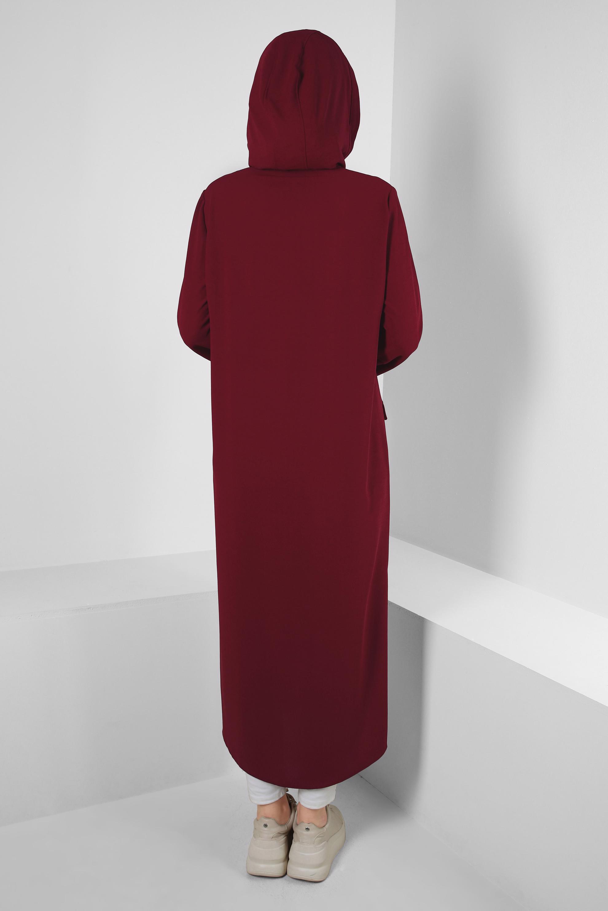 Tesettür giyim BORDO KAPÜŞONLU PÜSKÜL DETAYLI DÜĞMELİ TUNİK 43791