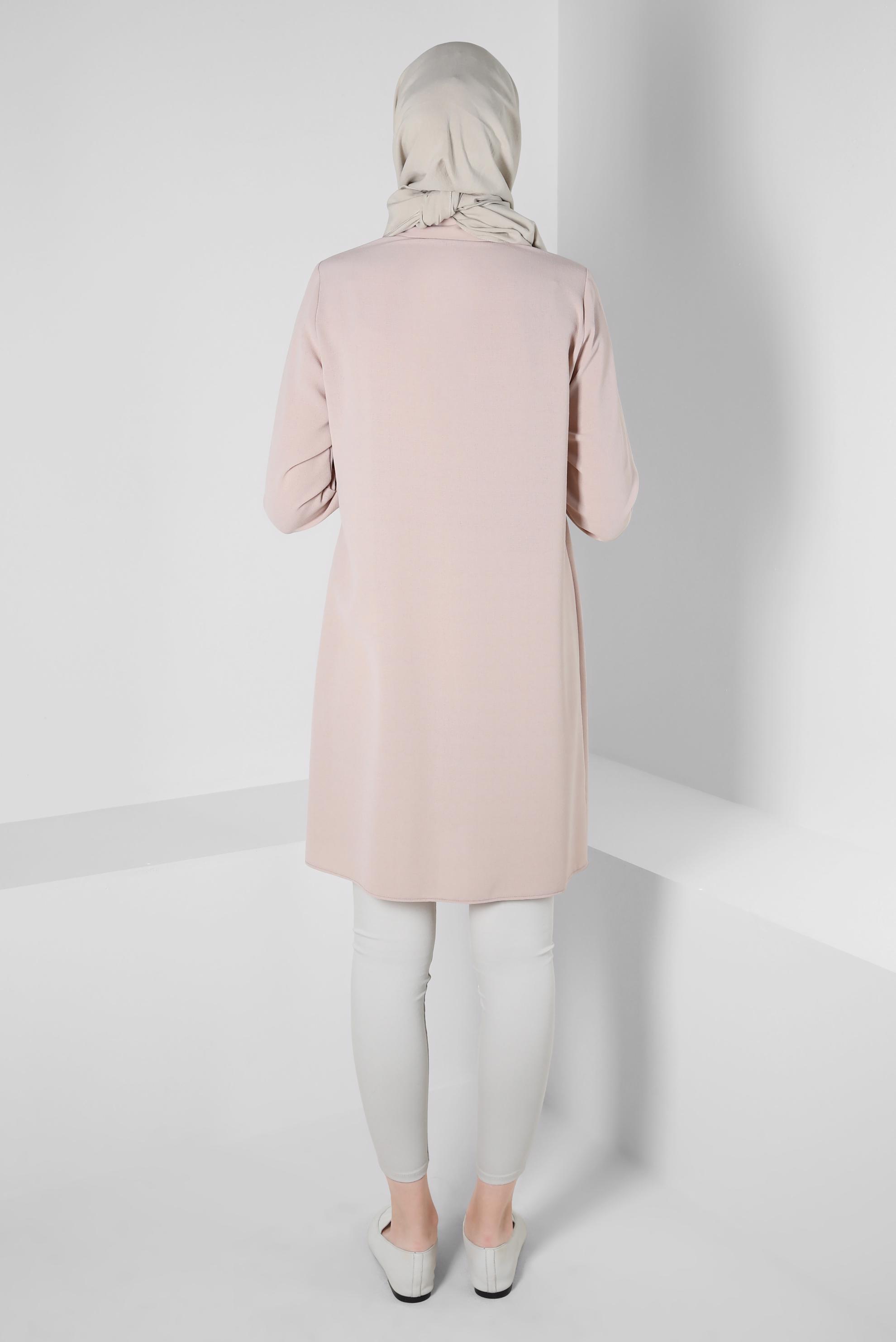 Tesettür giyim BEJ NAKIŞ DETAYLI DÜĞMELİ TUNİK 43792