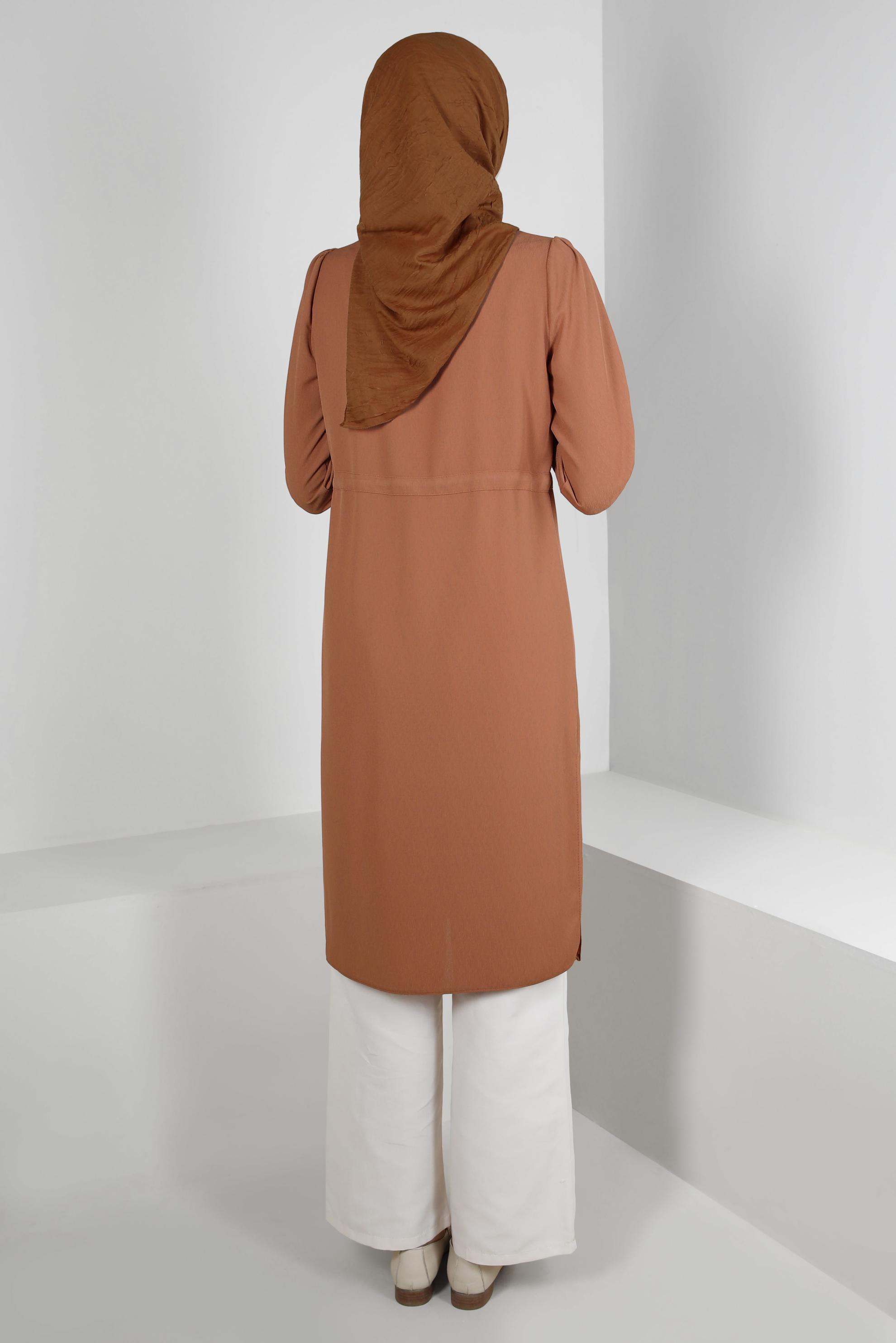 Tesettür giyim KAHVE BELİ BÜZGÜLÜ GÖMLEK YAKA UZUN TUNİK 43794