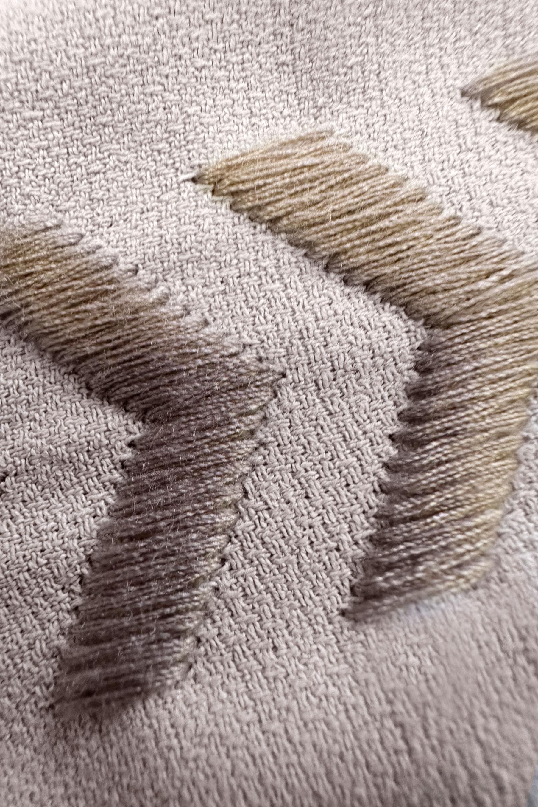 Tesettür giyim BEJ KOLU DESENLİ FERMUARLI KUŞAKLI TUNİK 43795