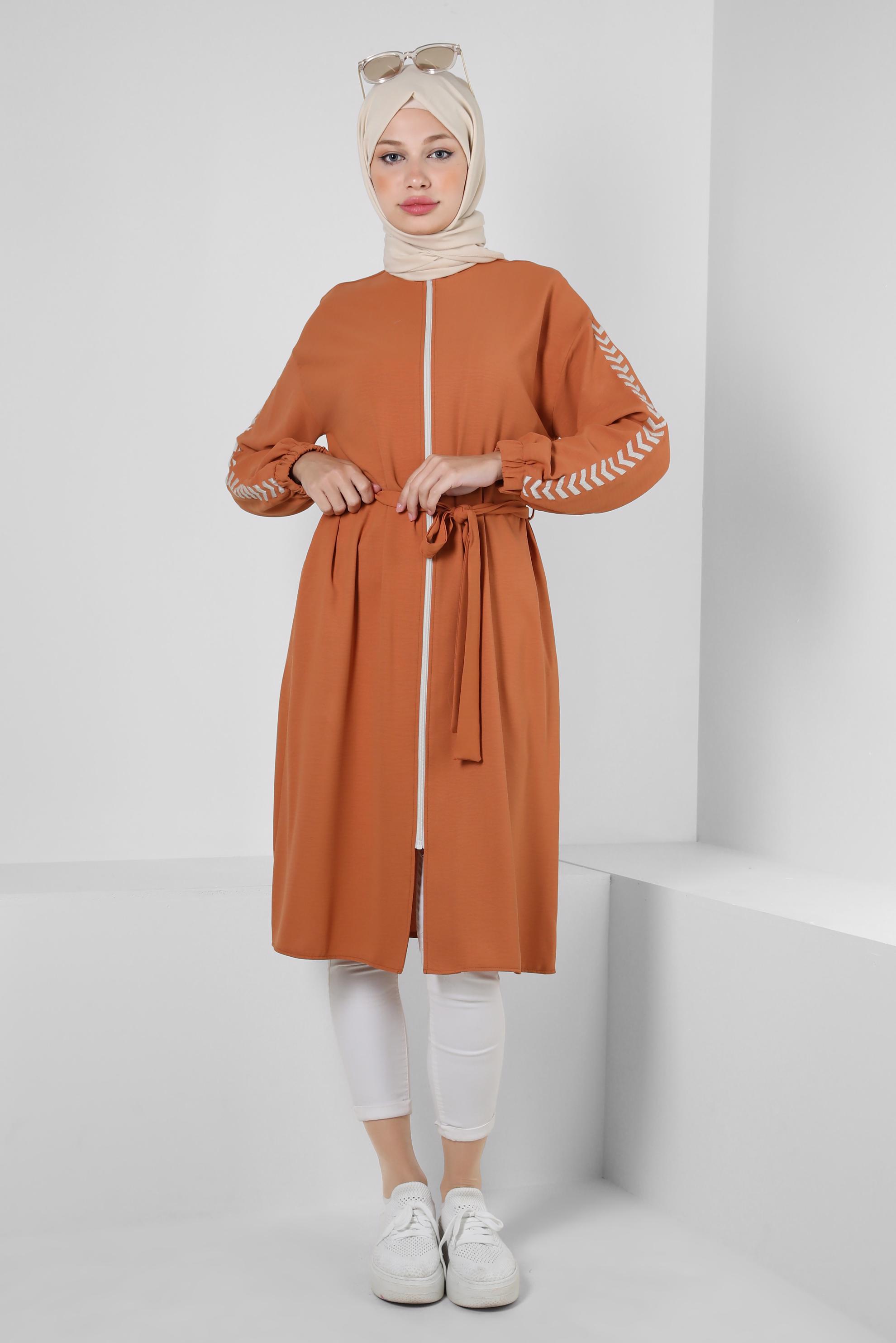 Tesettür giyim KAHVE KOLU DESENLİ FERMUARLI KUŞAKLI TUNİK 43795