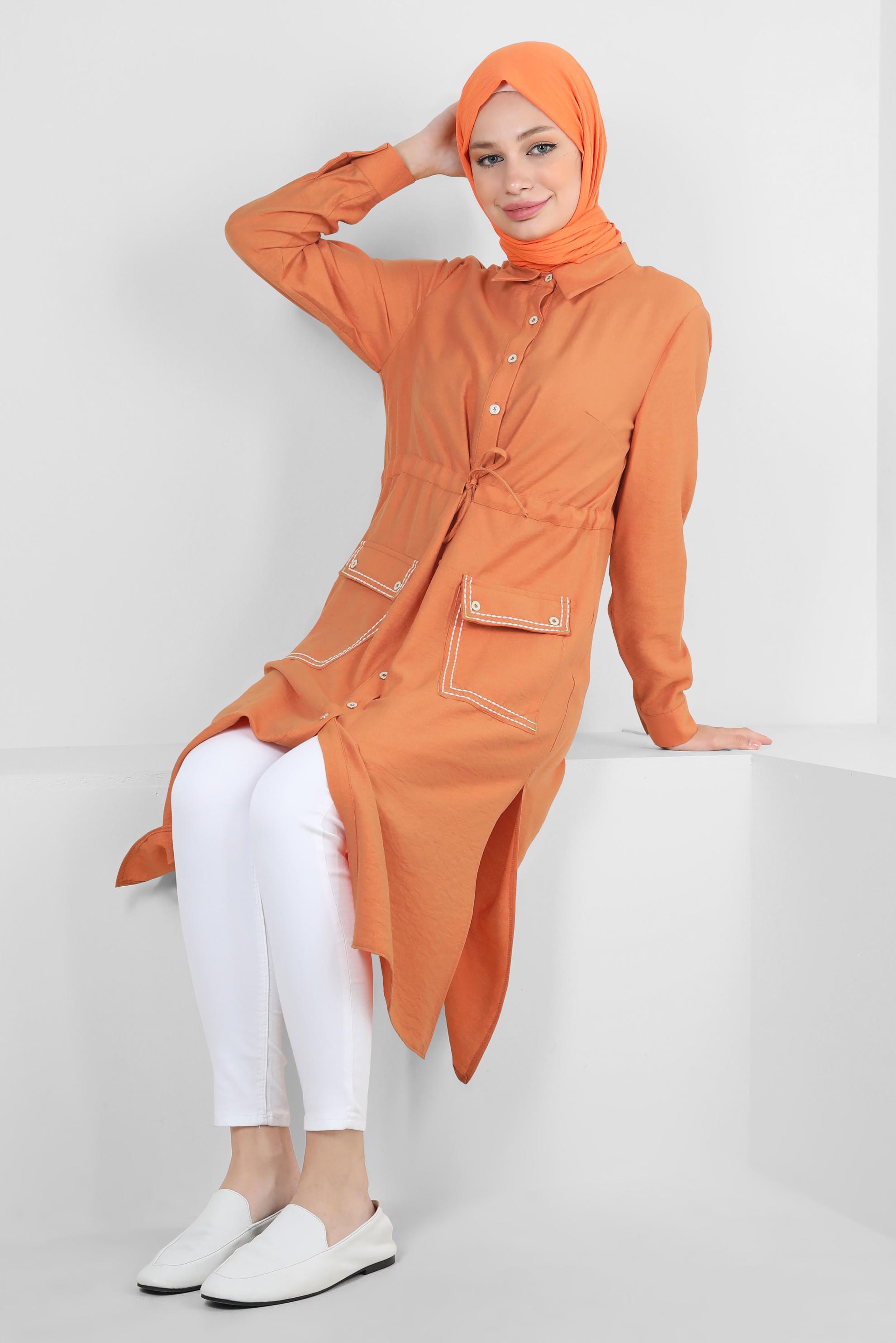 Tesettür giyim TURUNCU DÜĞMELİ BELİ BÜZGÜLÜ CEPLİ TUNİK 43806