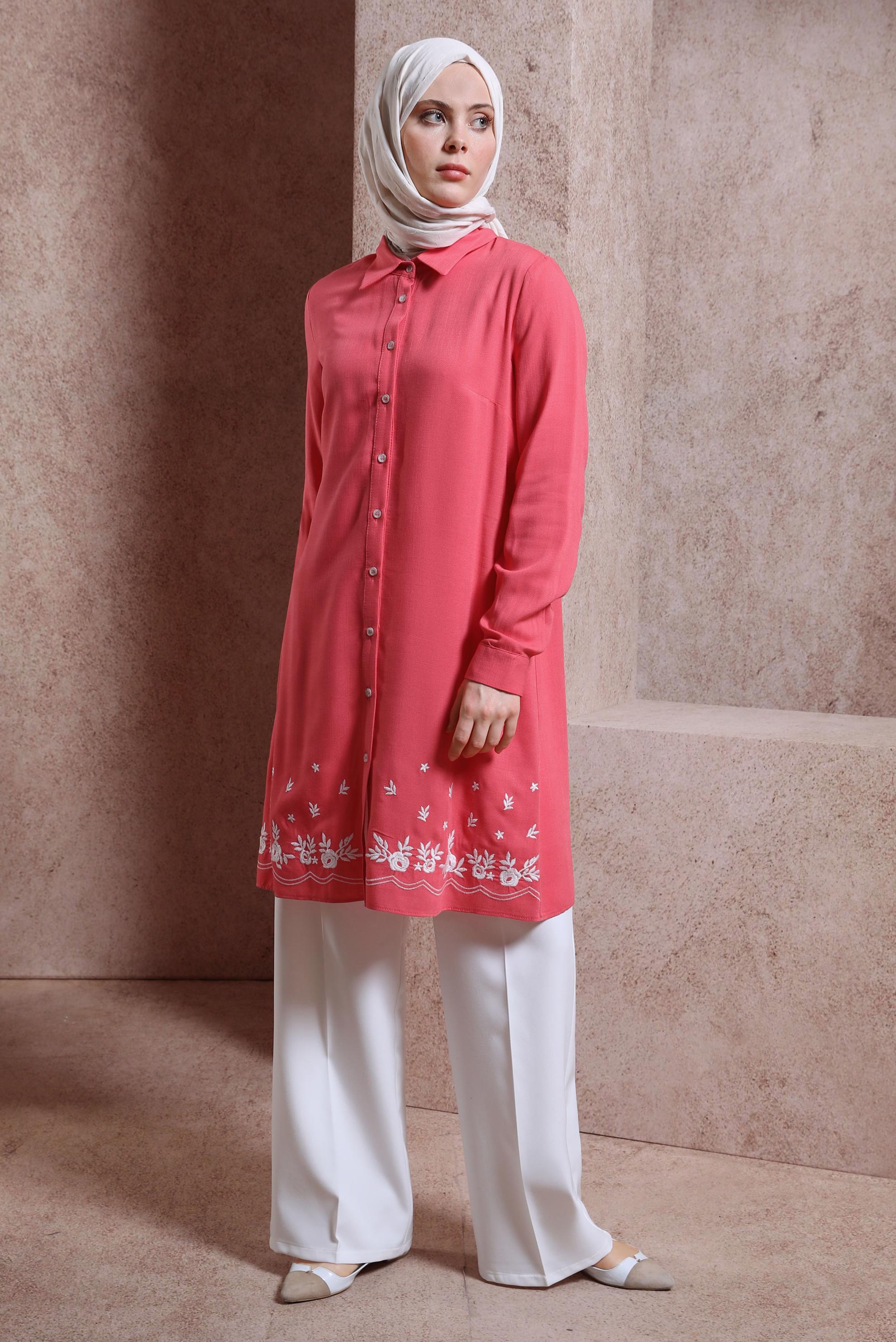 Tesettür giyim MERCAN NAKIŞ DETAYLI DÜĞMELİ TUNİK 43807